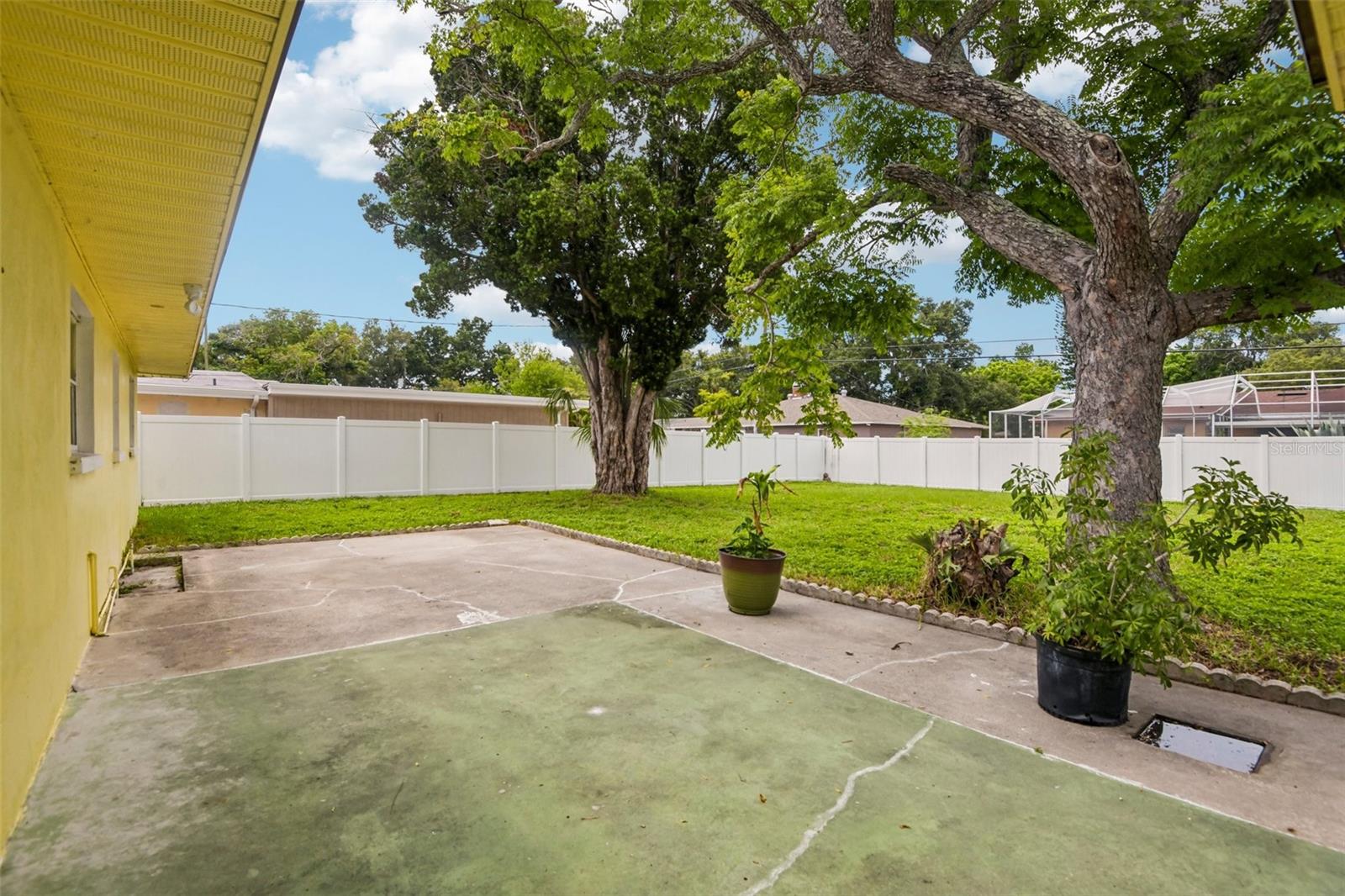 SKY CREST UNIT 8 - Residential