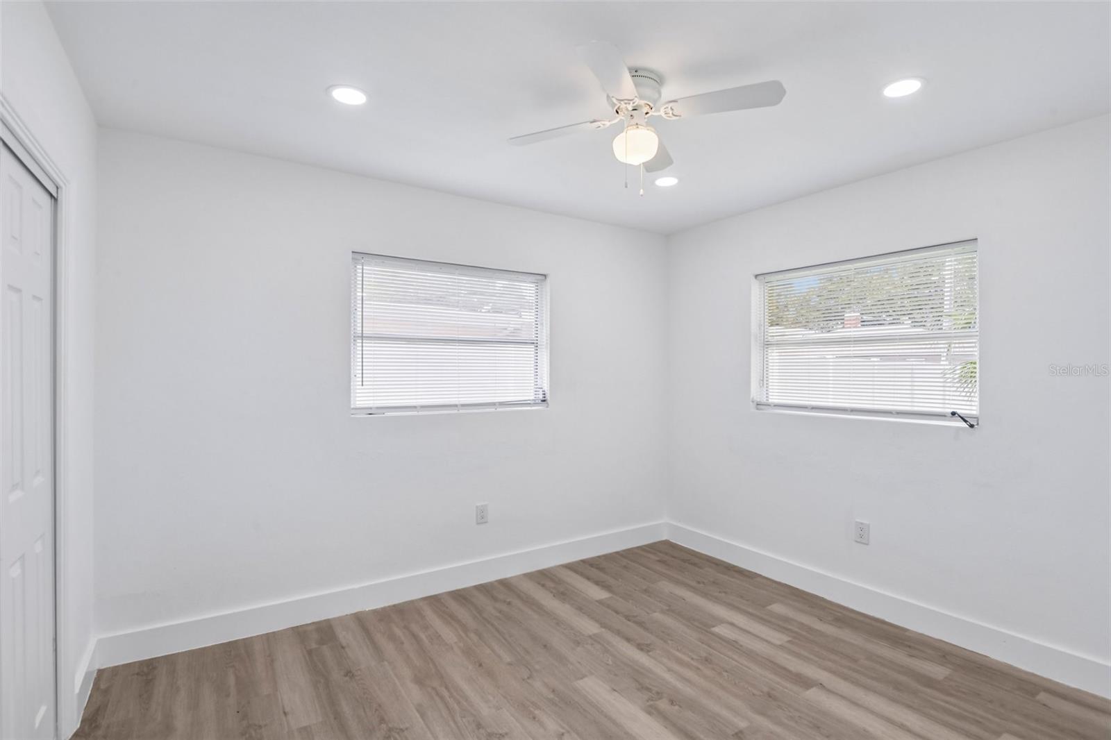 SKY CREST UNIT 8 - Residential