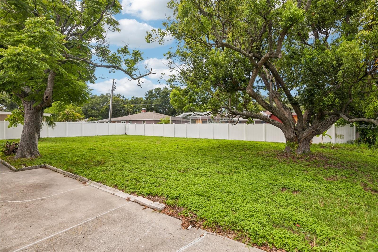 SKY CREST UNIT 8 - Residential