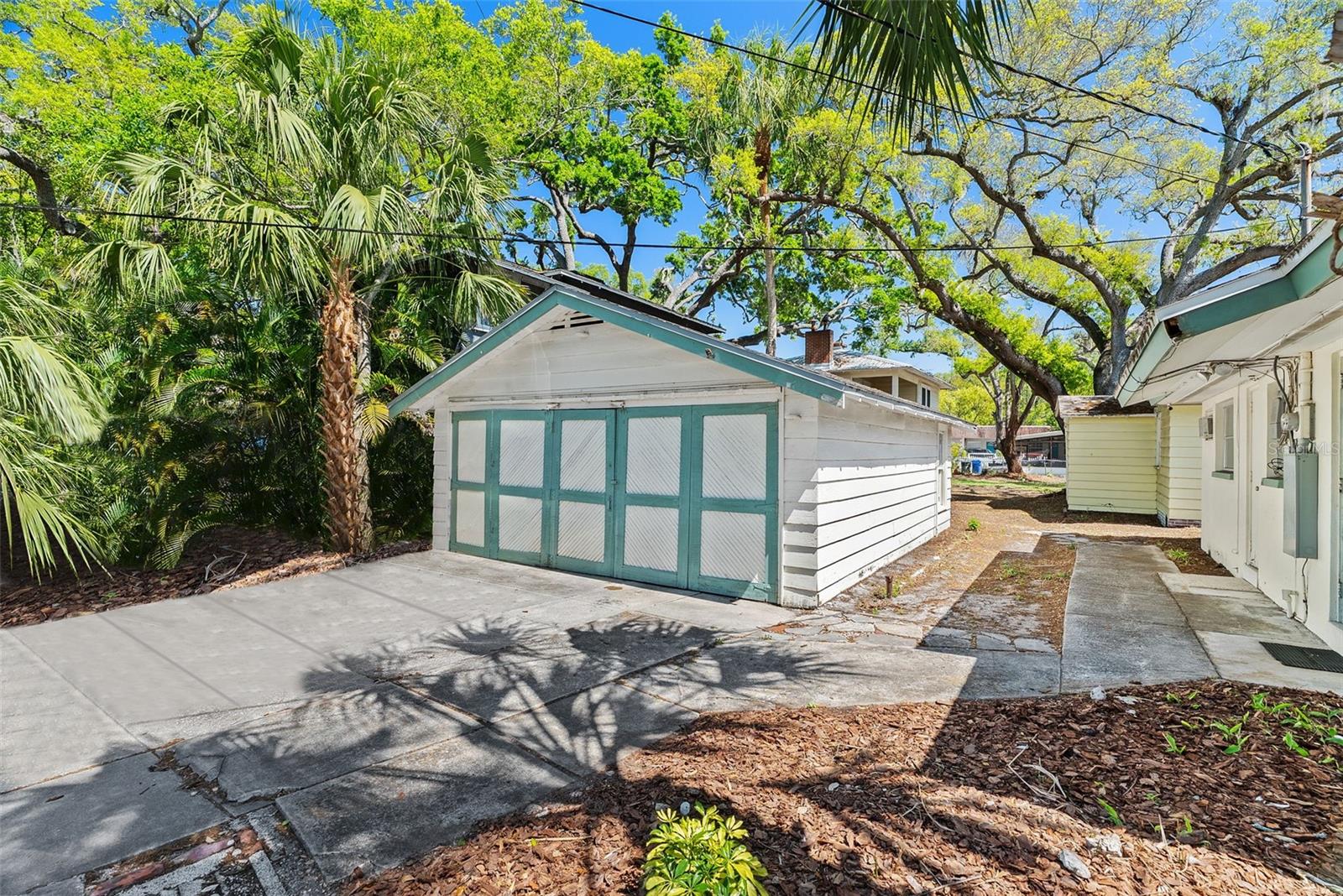 SIMPSON & WIFES ADD - Residential