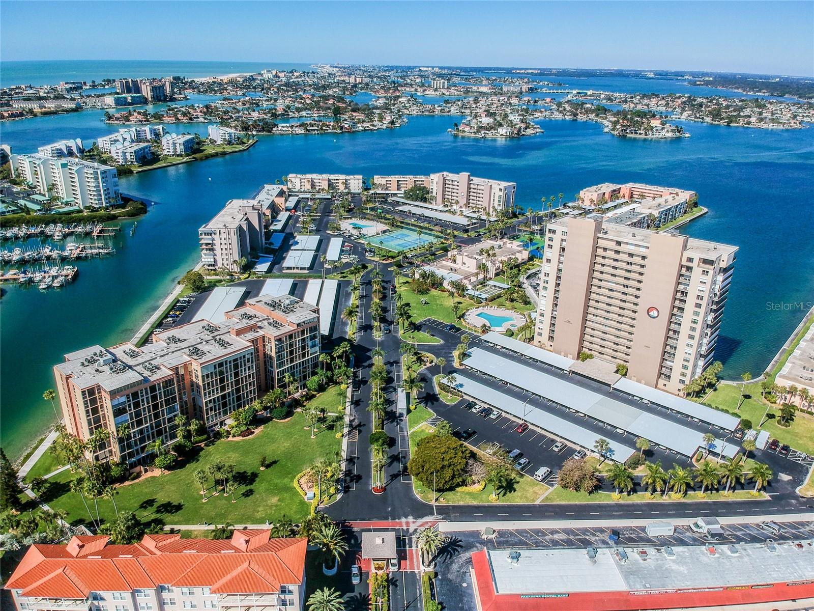 BAY ISLAND GROUP 14 - Residential