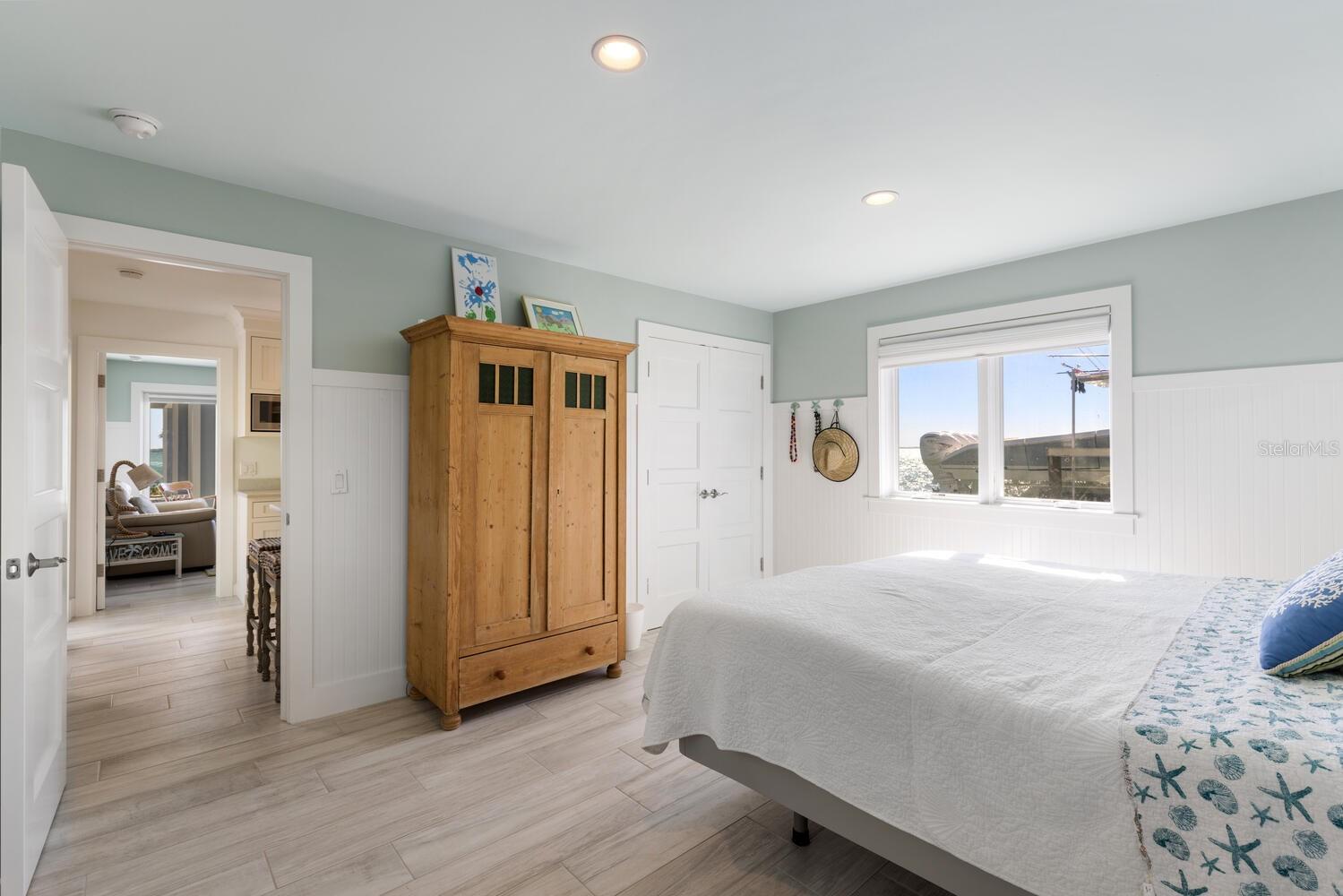 LONGBOAT KEY - Residential