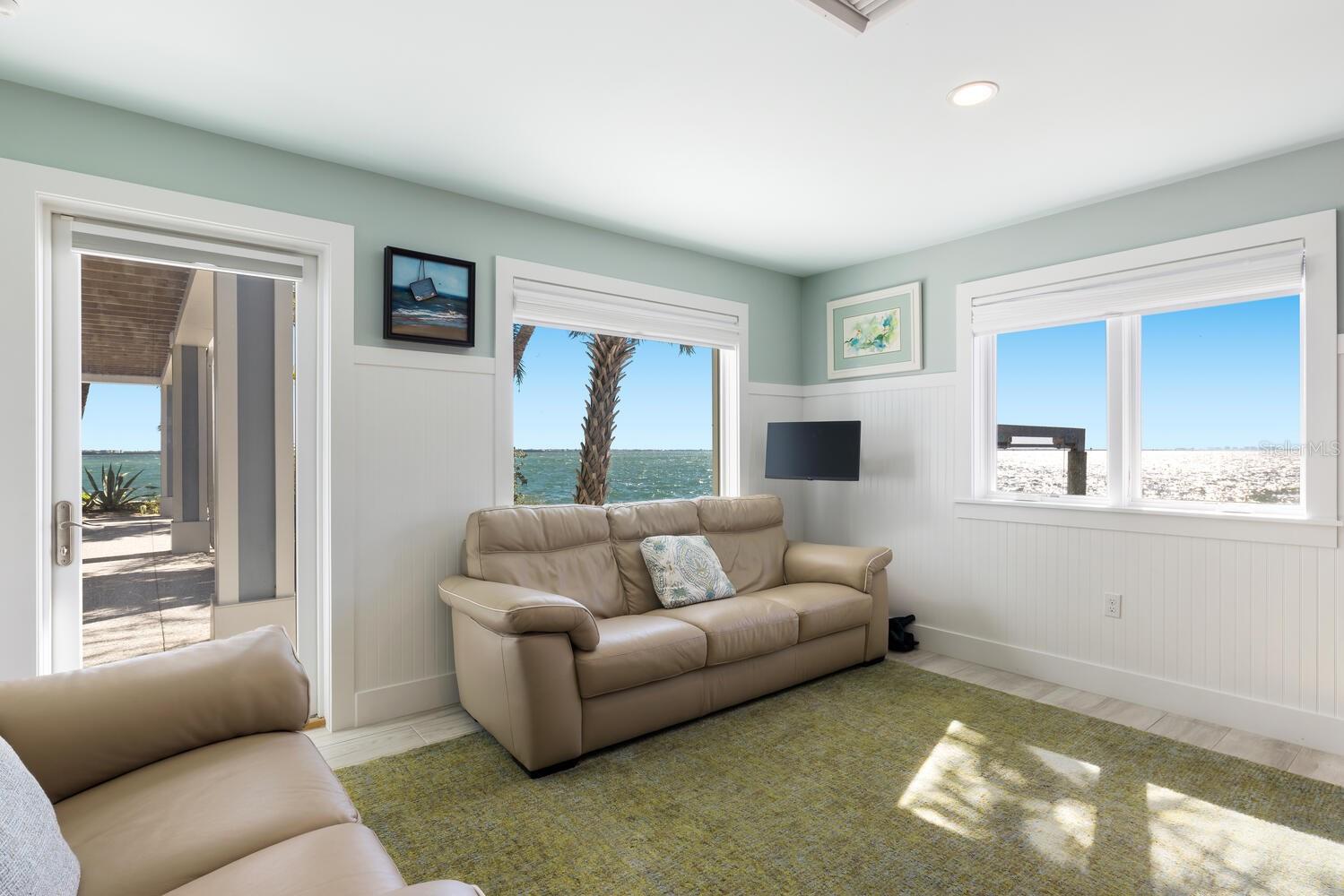 LONGBOAT KEY - Residential