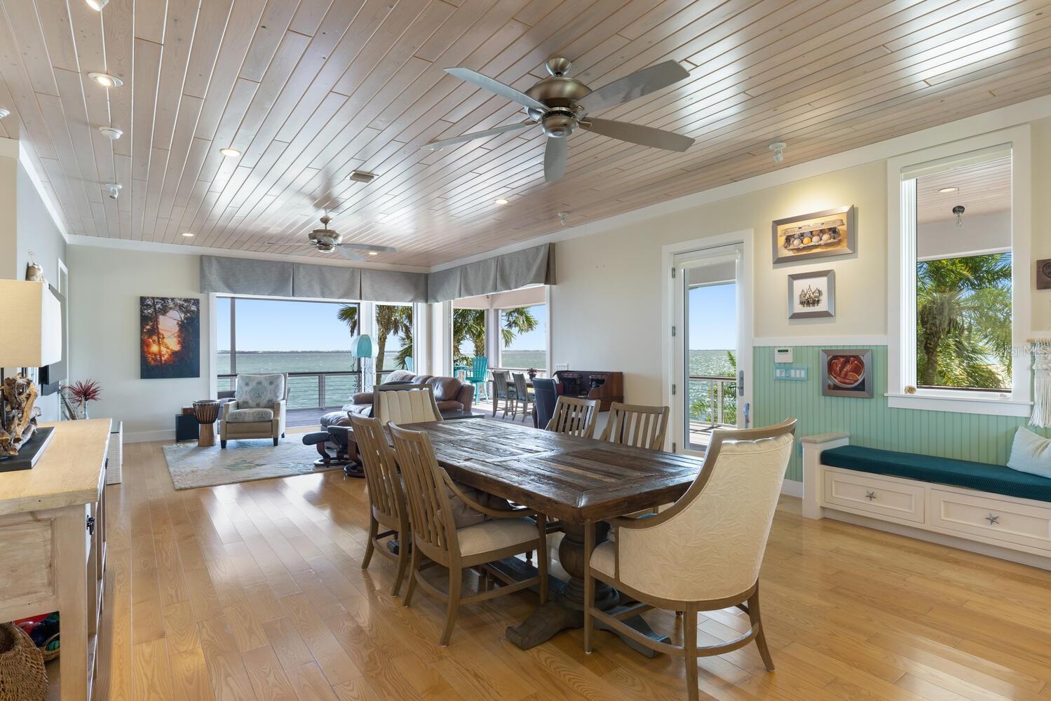 LONGBOAT KEY - Residential
