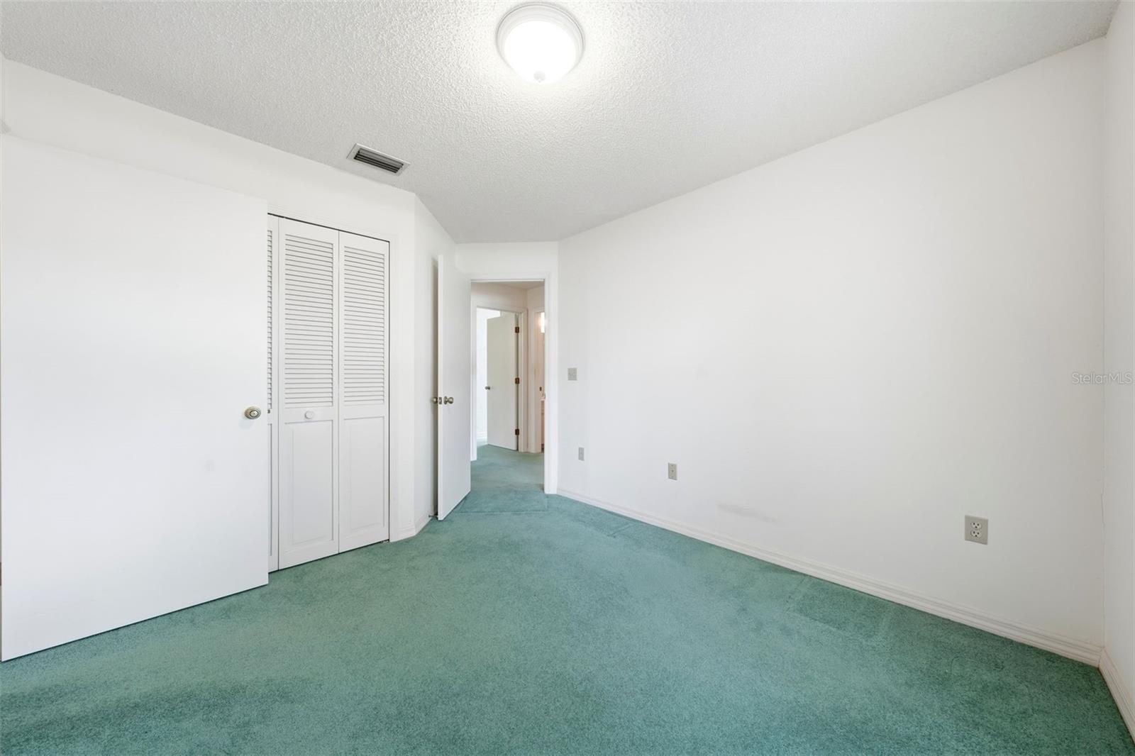 EUSTIS BRIARCLIFF SUB - Residential