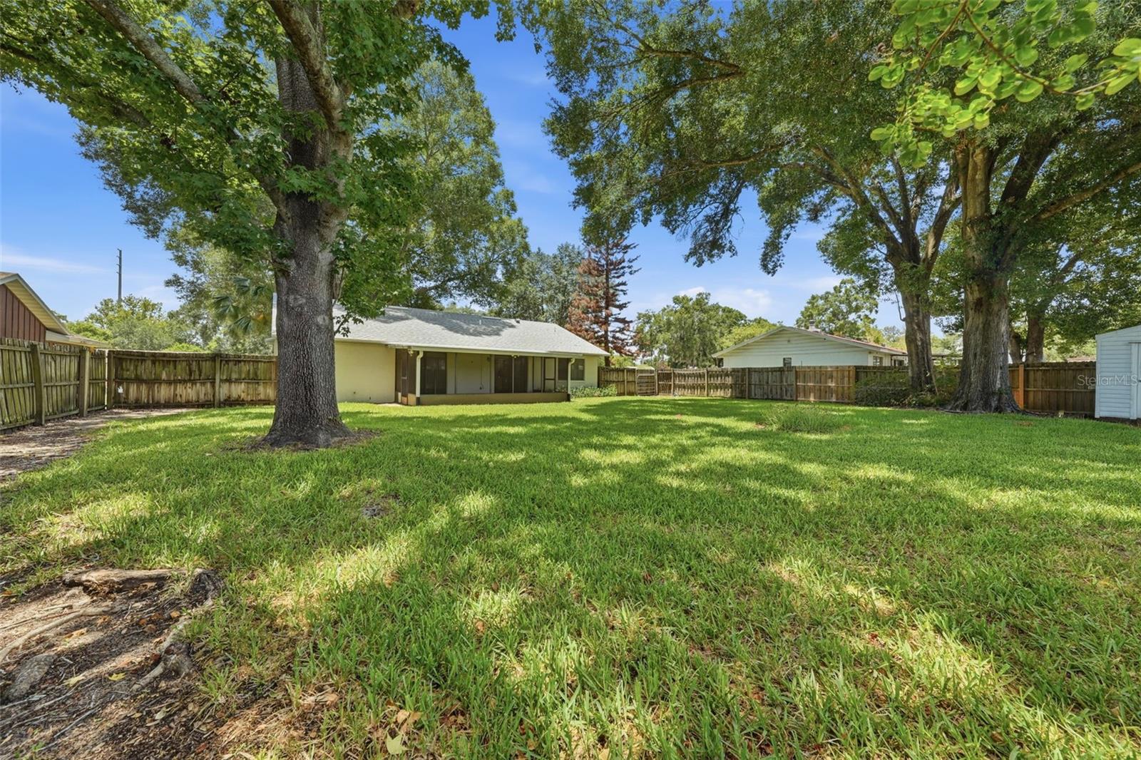 EUSTIS BRIARCLIFF SUB - Residential