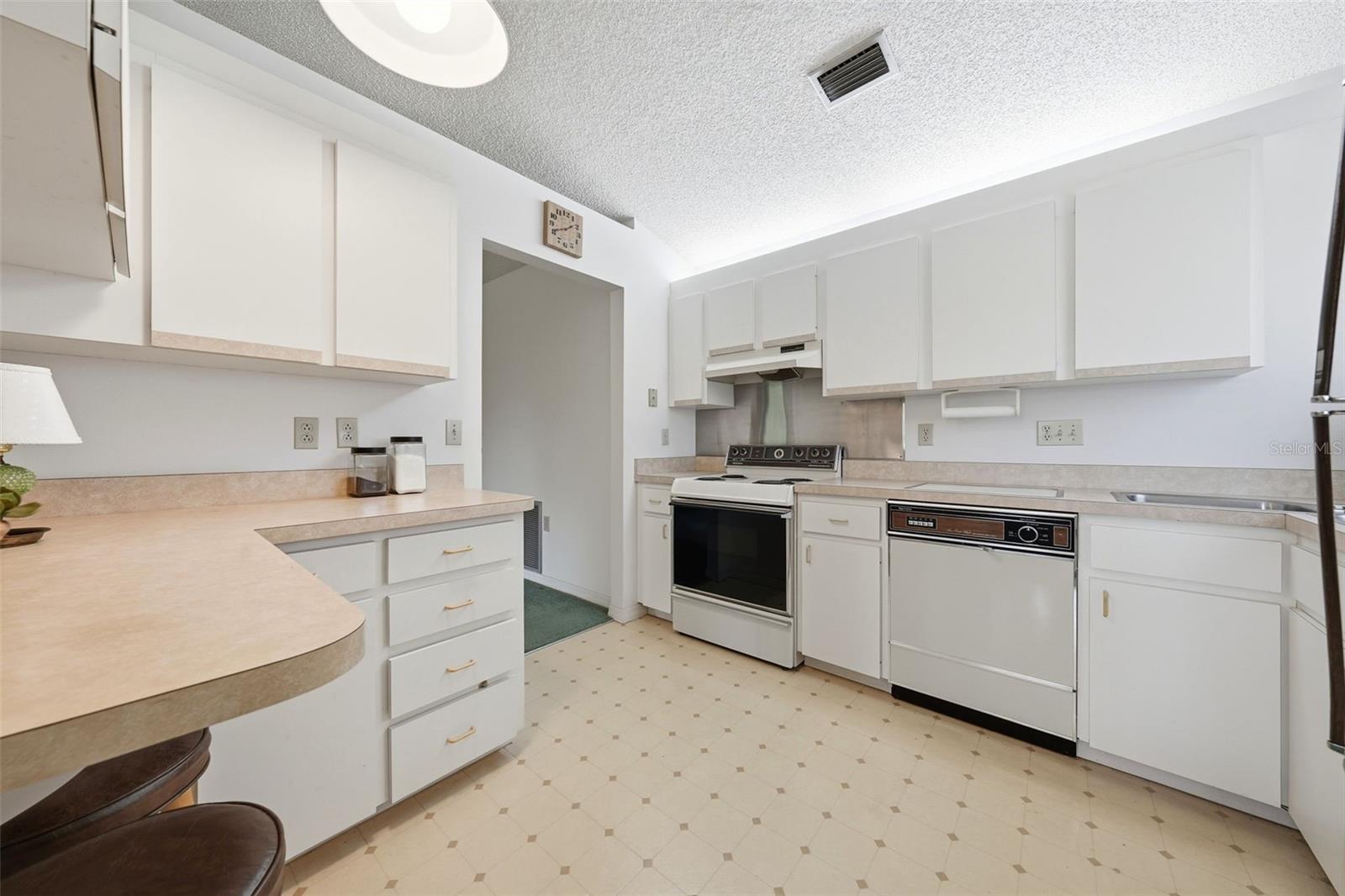 EUSTIS BRIARCLIFF SUB - Residential