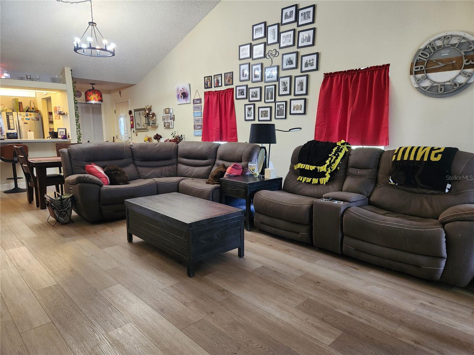 CASA PARK VILLAS - Residential