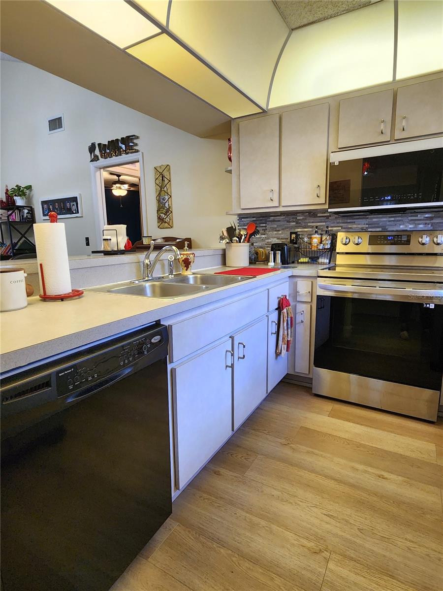 CASA PARK VILLAS - Residential