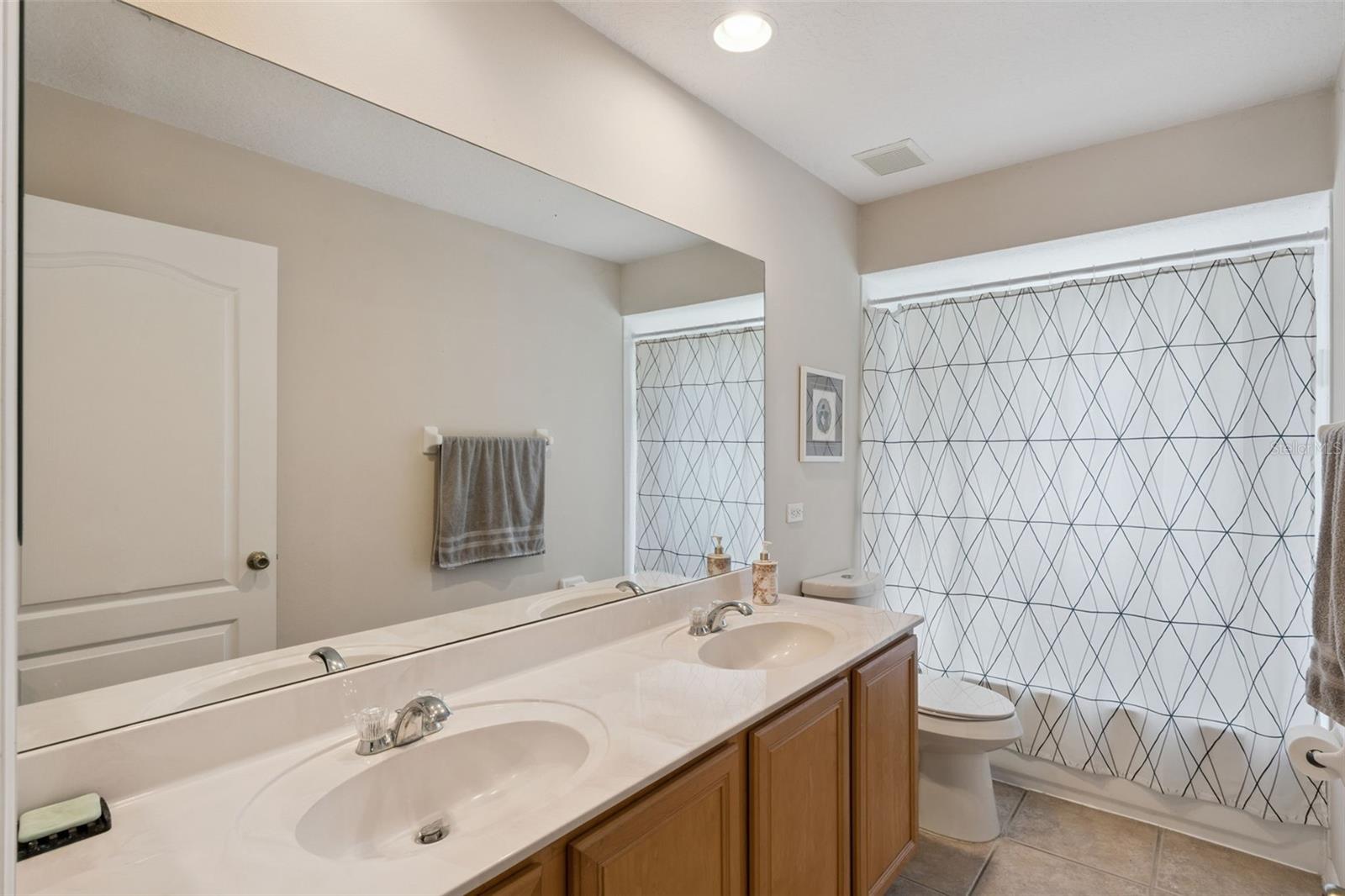 LIVE OAK RESERVE - Residential