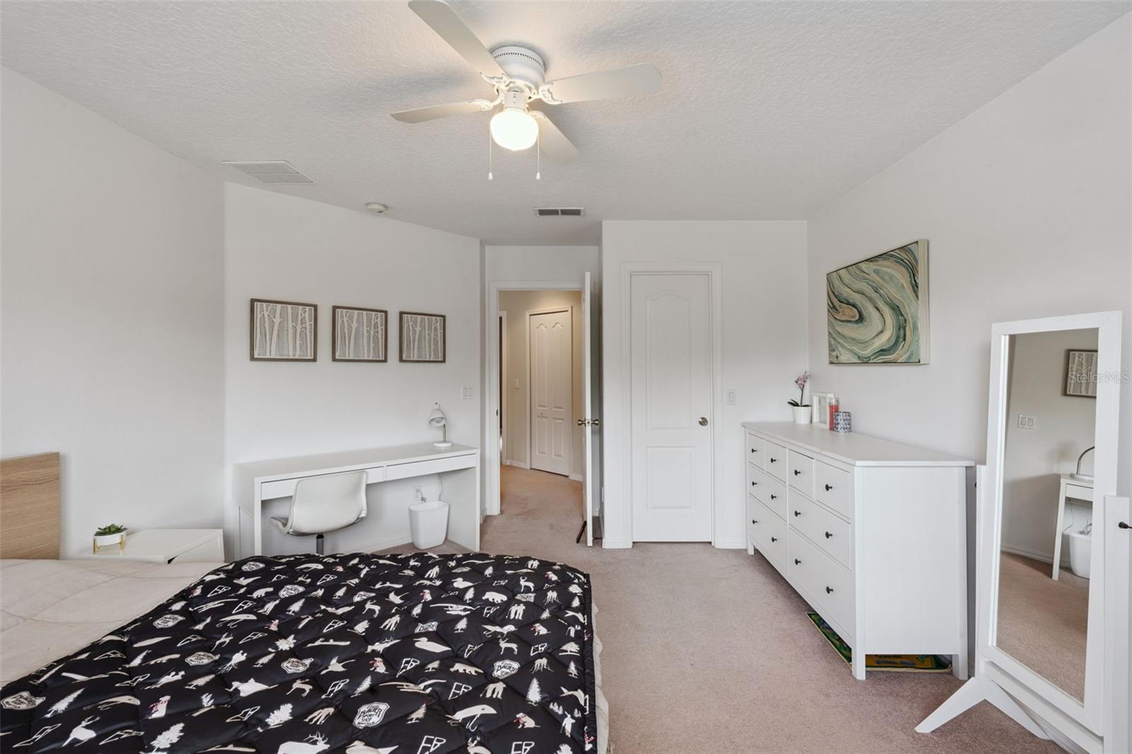 LIVE OAK RESERVE - Residential