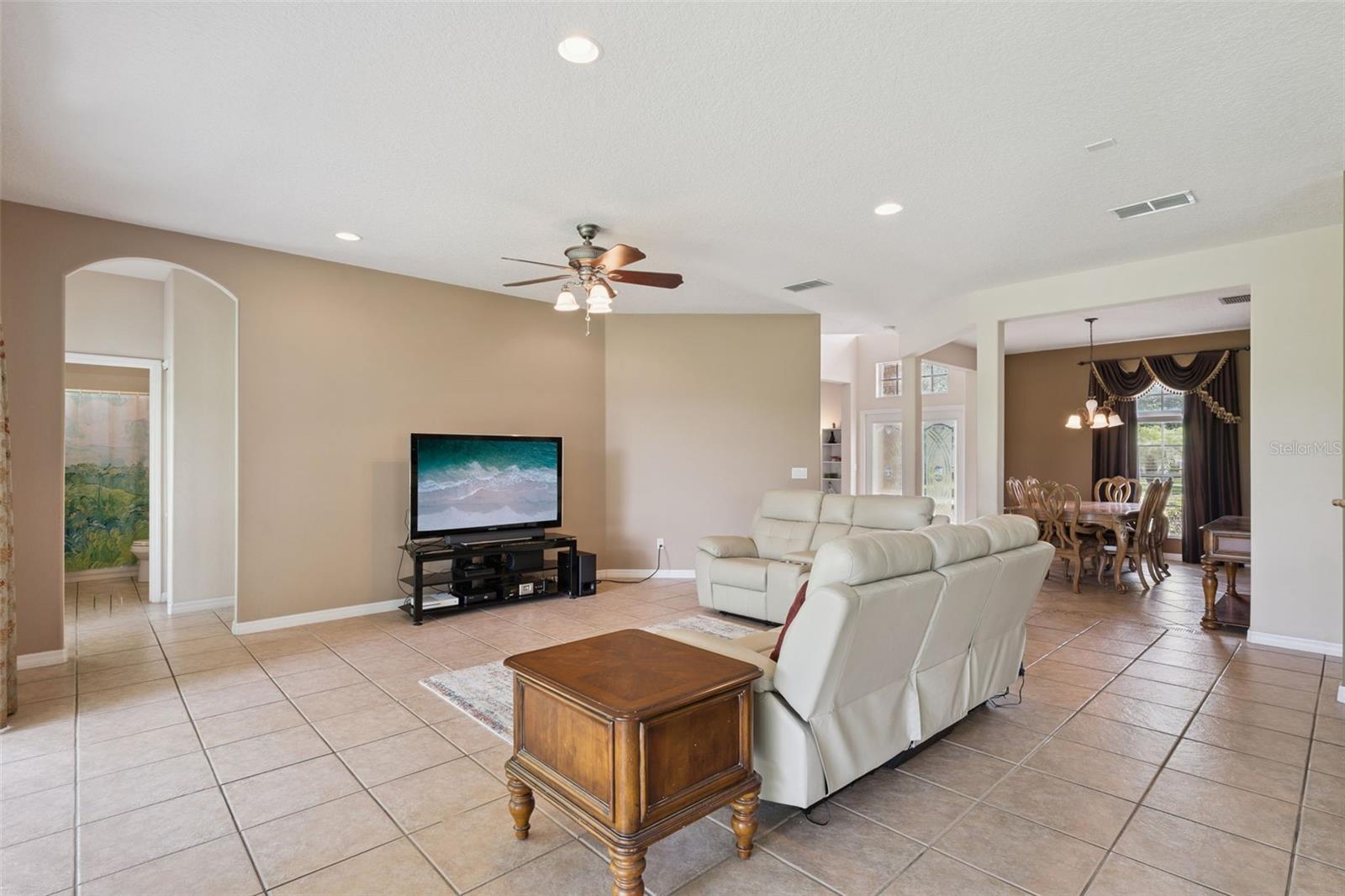 LIVE OAK RESERVE - Residential