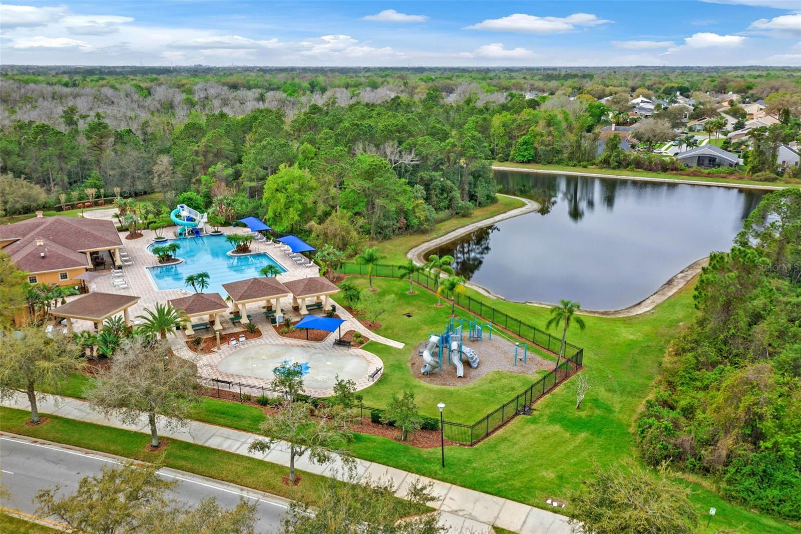 LIVE OAK RESERVE - Residential