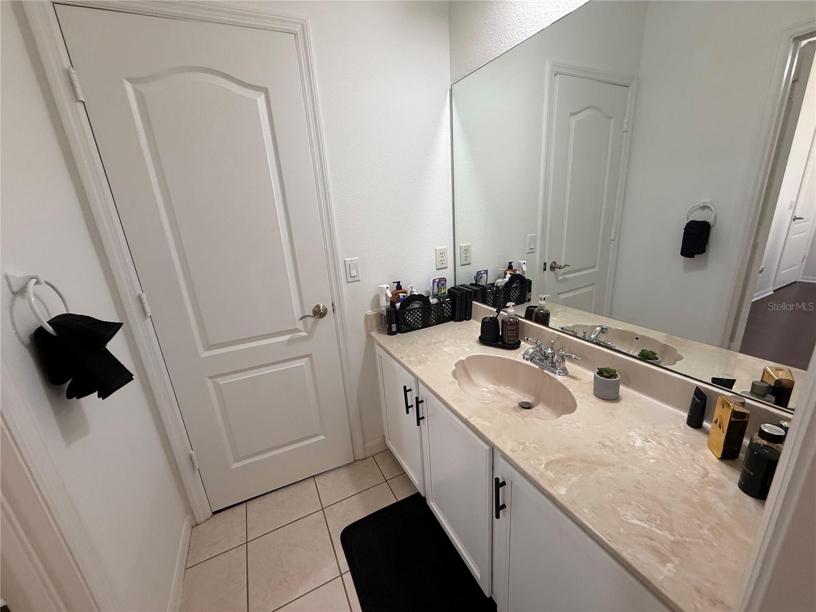 LIVE OAK PRESERVE PH 1B VILLAGE - Residential