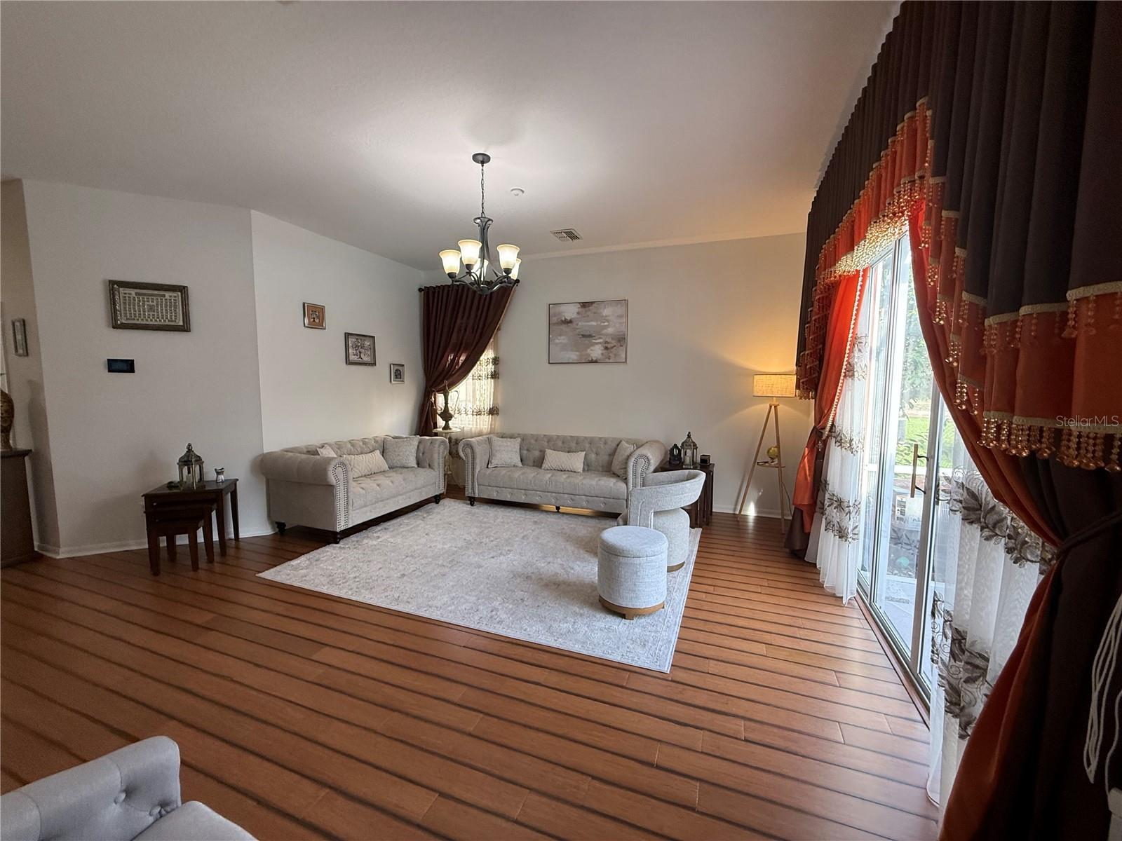 LIVE OAK PRESERVE PH 1B VILLAGE - Residential