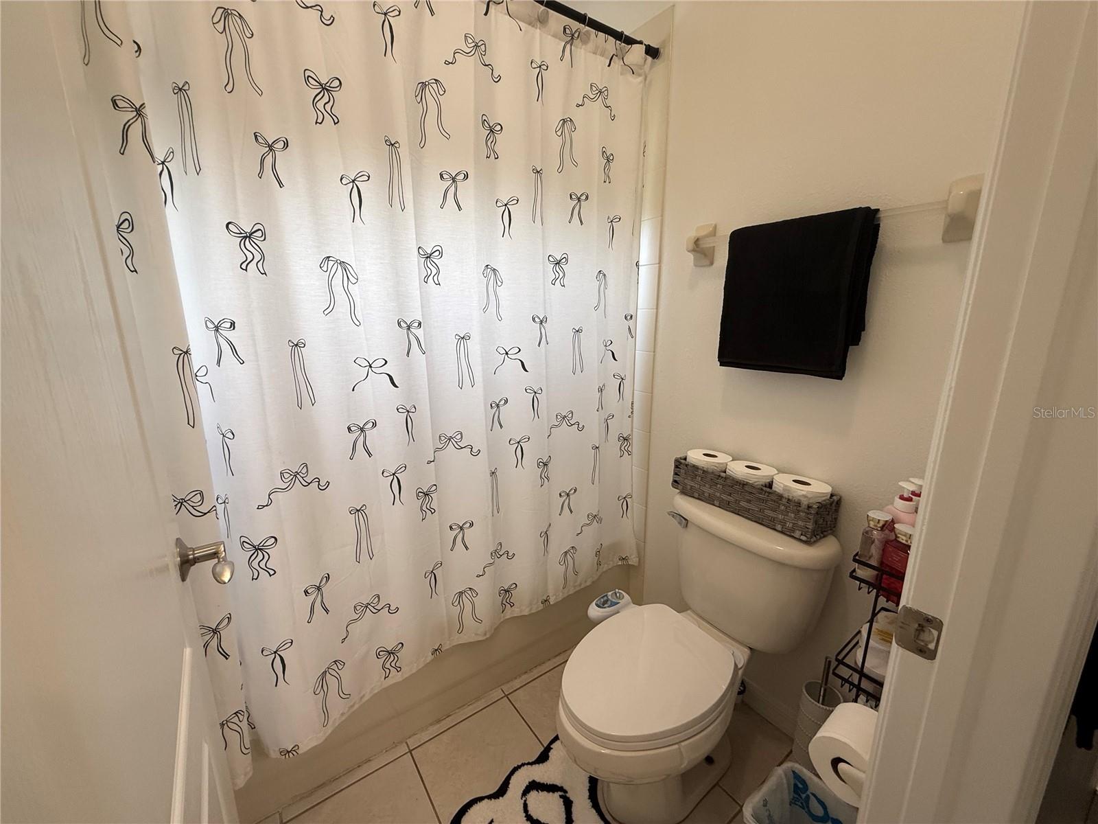 LIVE OAK PRESERVE PH 1B VILLAGE - Residential
