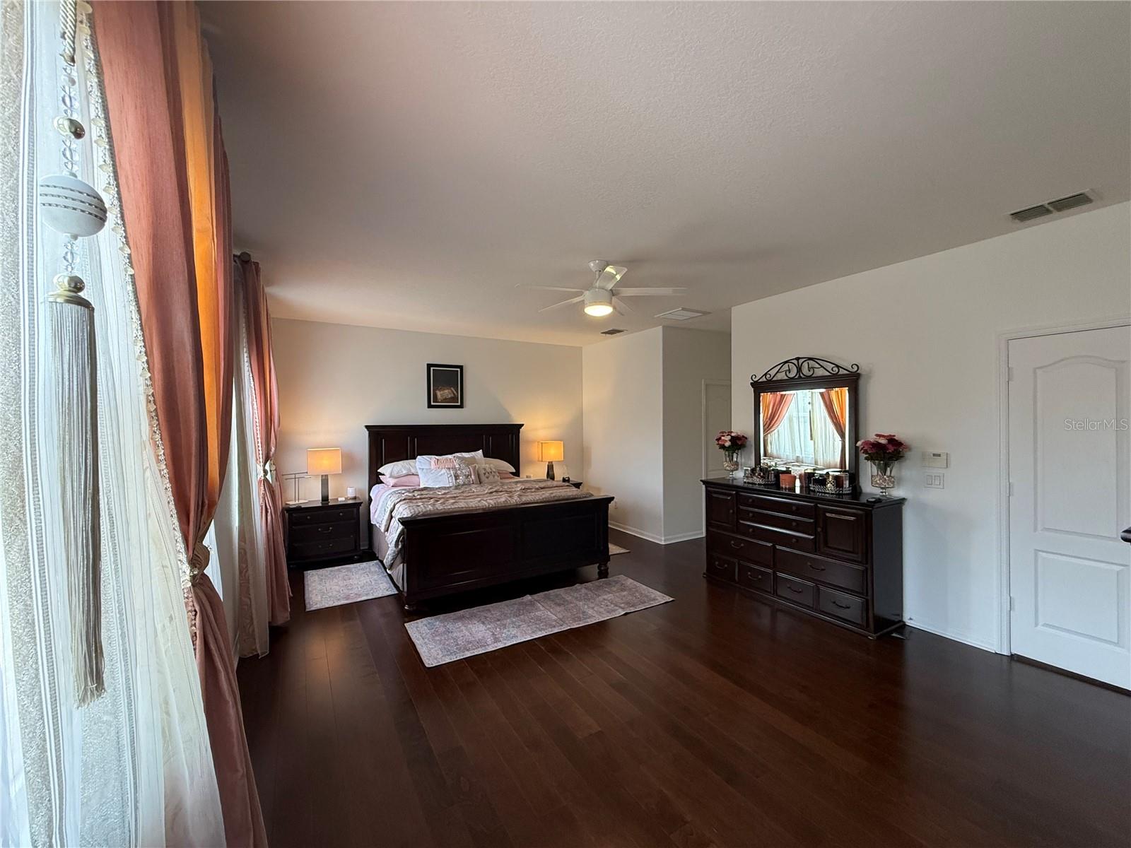LIVE OAK PRESERVE PH 1B VILLAGE - Residential