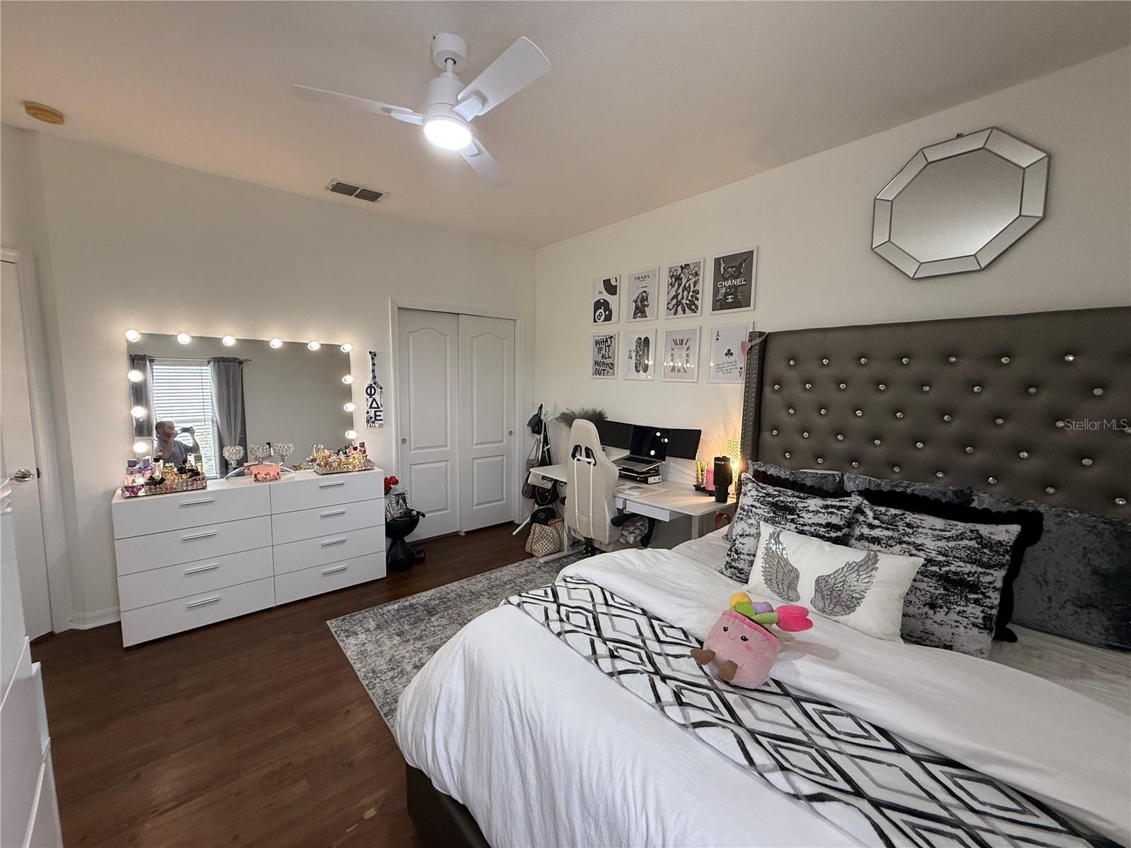 LIVE OAK PRESERVE PH 1B VILLAGE - Residential