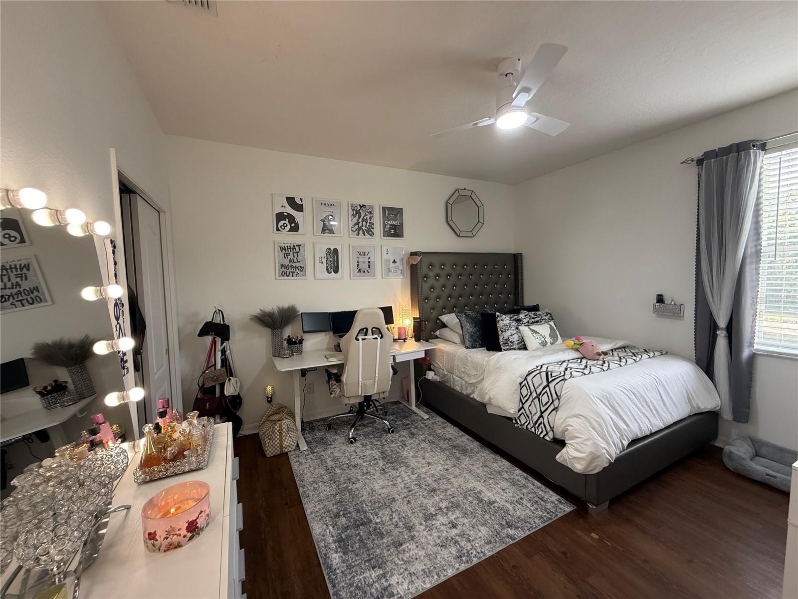 LIVE OAK PRESERVE PH 1B VILLAGE - Residential