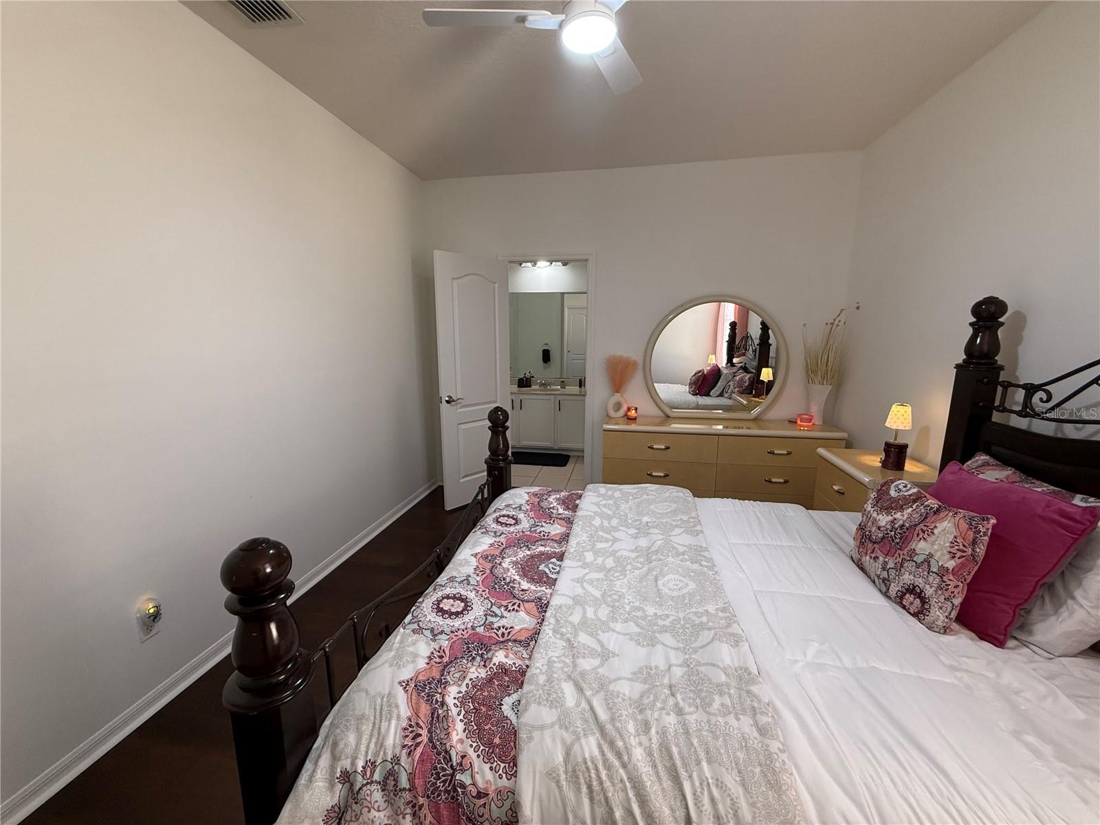 LIVE OAK PRESERVE PH 1B VILLAGE - Residential