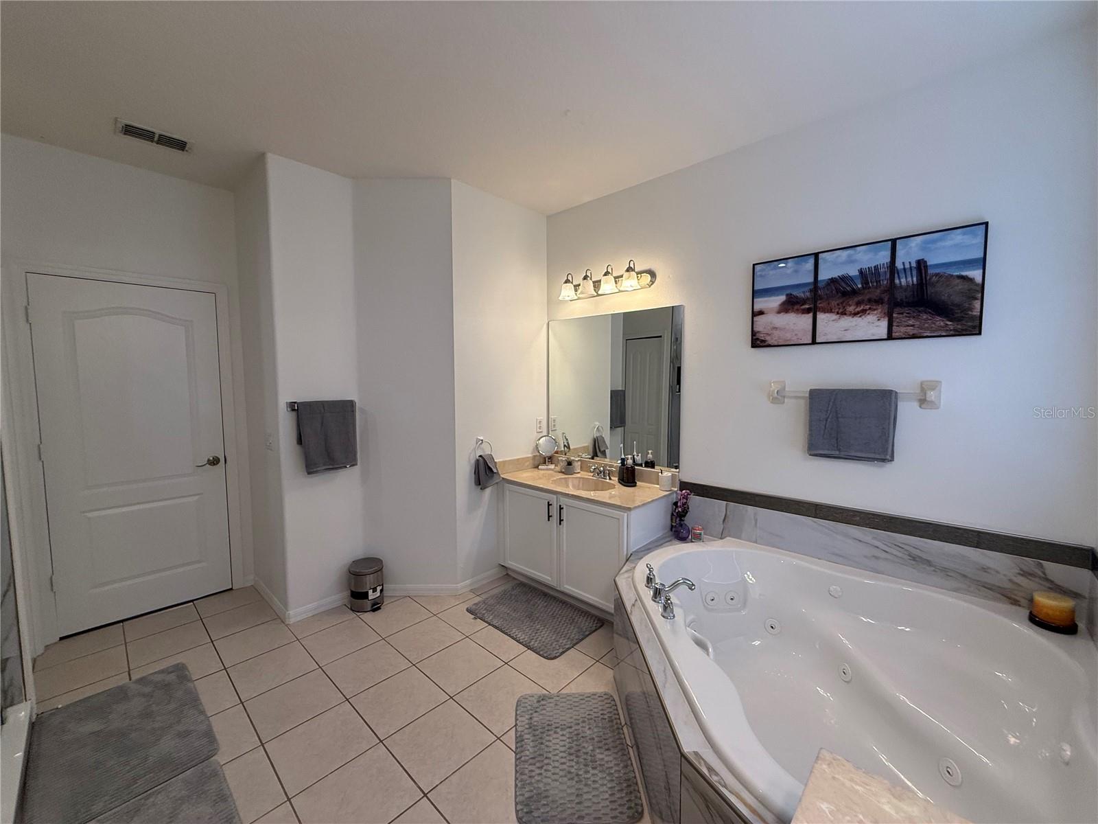 LIVE OAK PRESERVE PH 1B VILLAGE - Residential