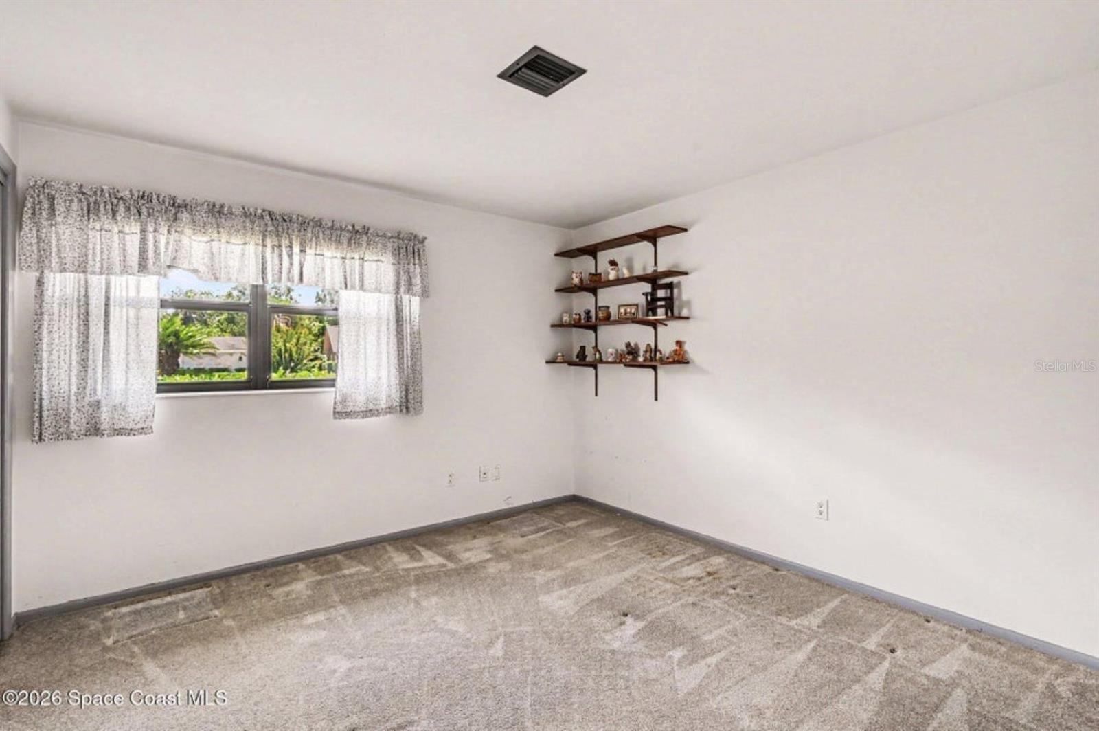 FOREST HILLS ESTATES - Residential