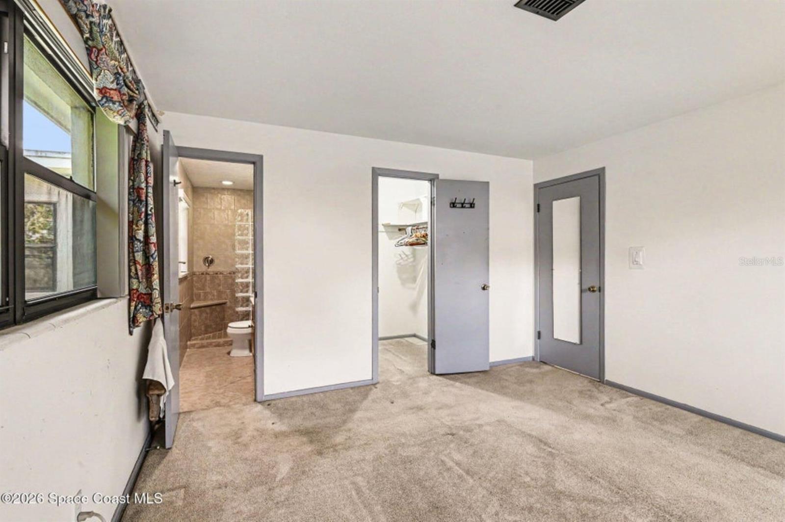FOREST HILLS ESTATES - Residential