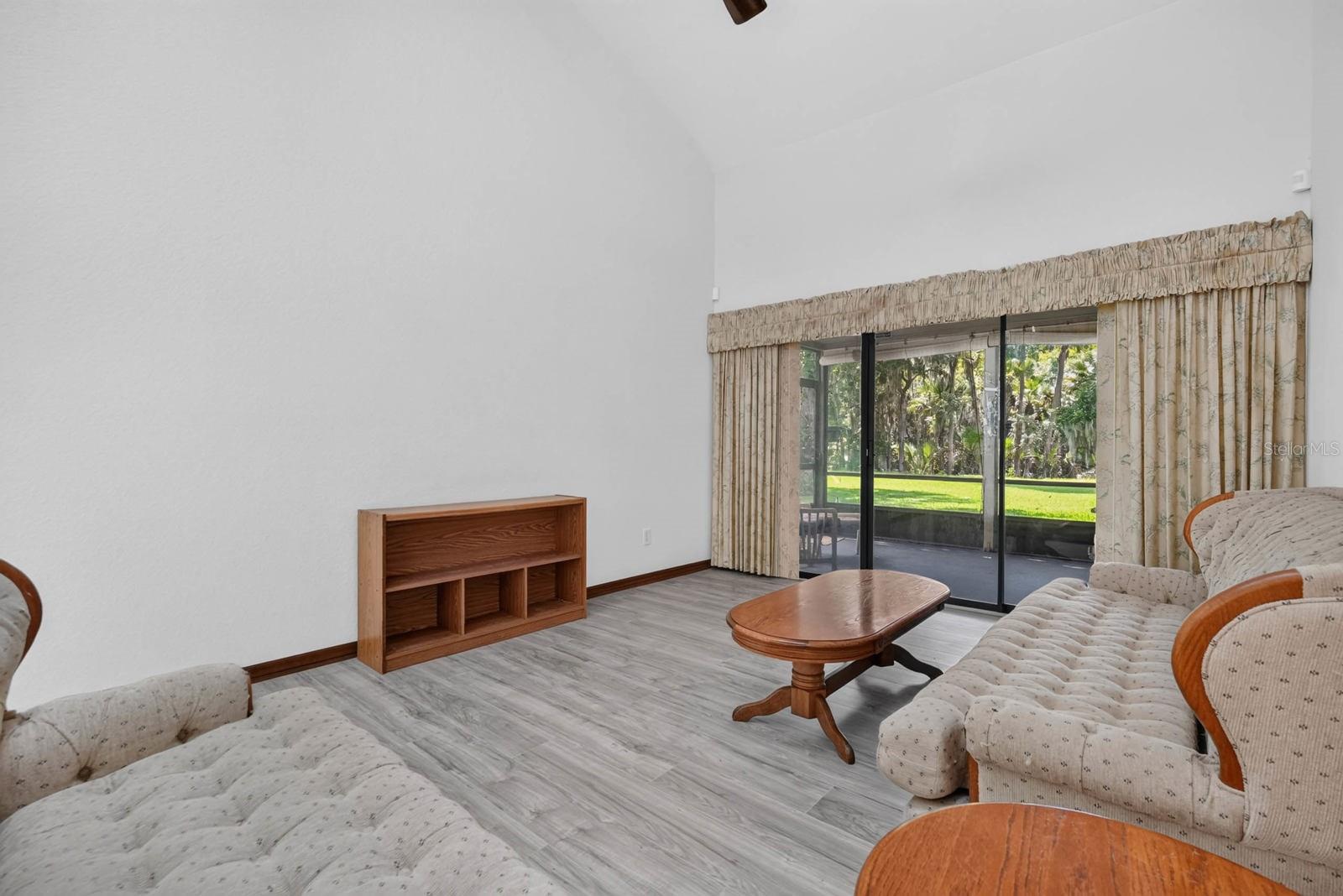 HIDDEN PINES PH 02 - Residential