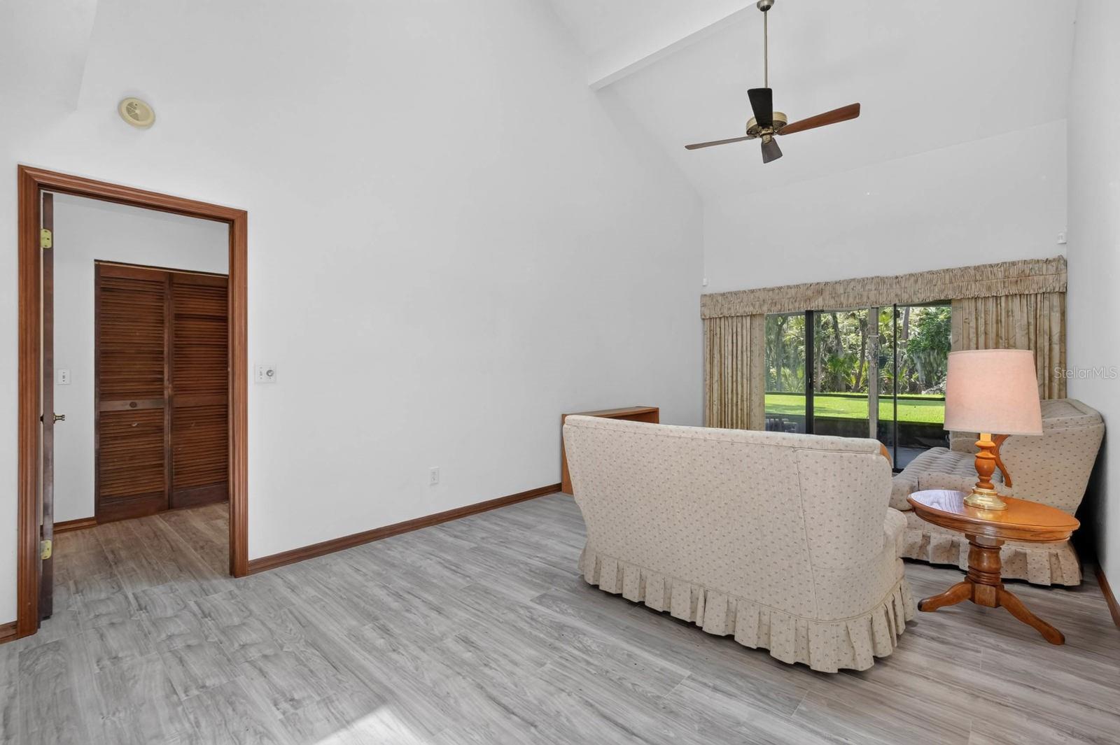 HIDDEN PINES PH 02 - Residential