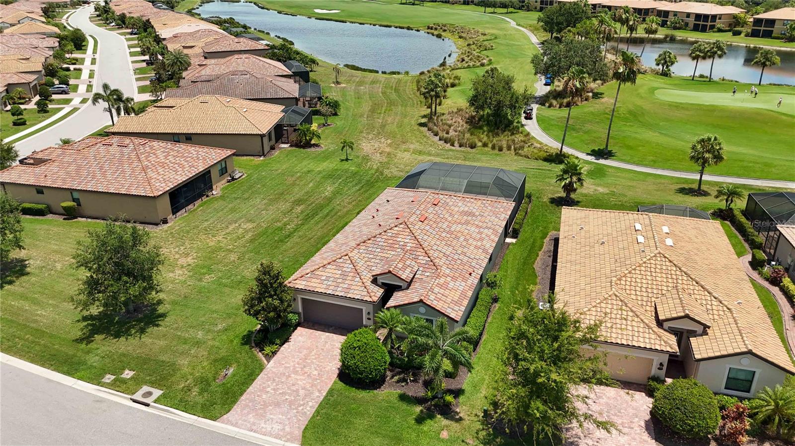 RIVER STRAND - Residential