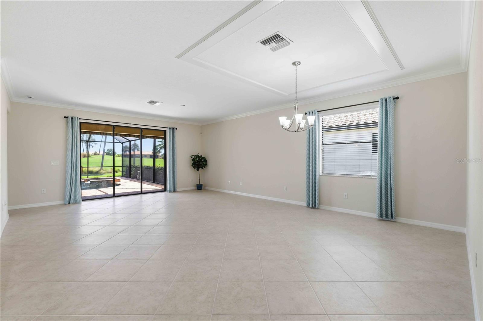 RIVER STRAND - Residential