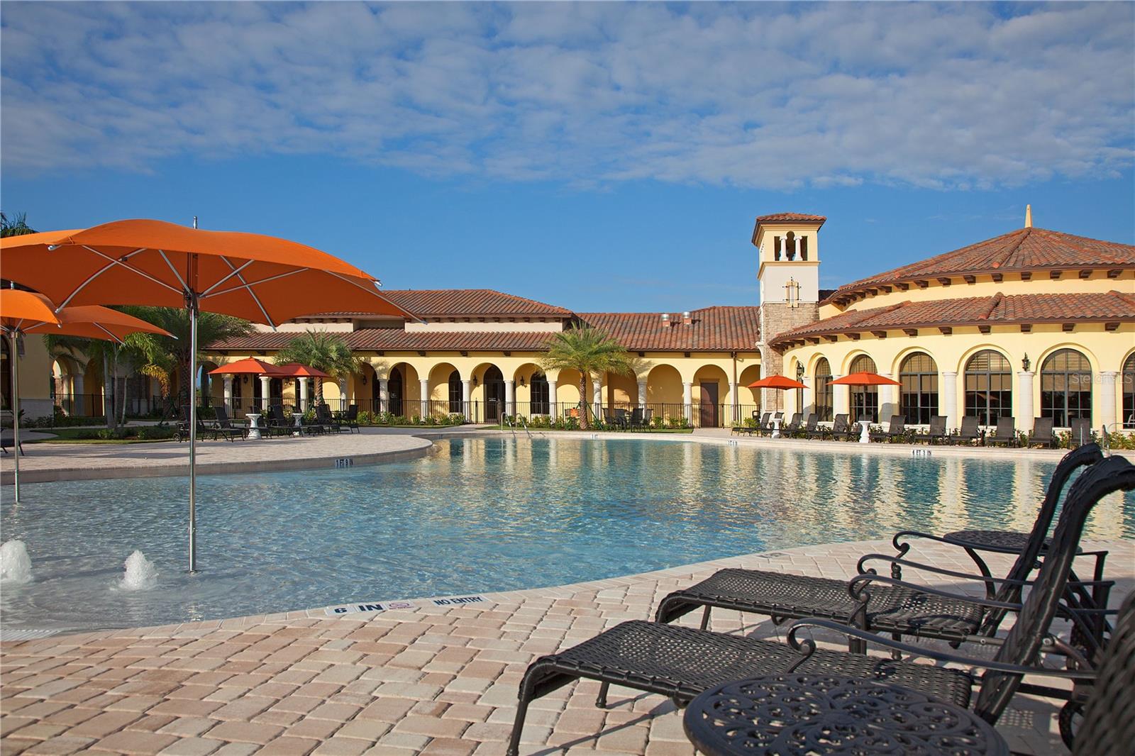 GRAN PARADISO & VILLAS II AT GRAN PARADI - Residential