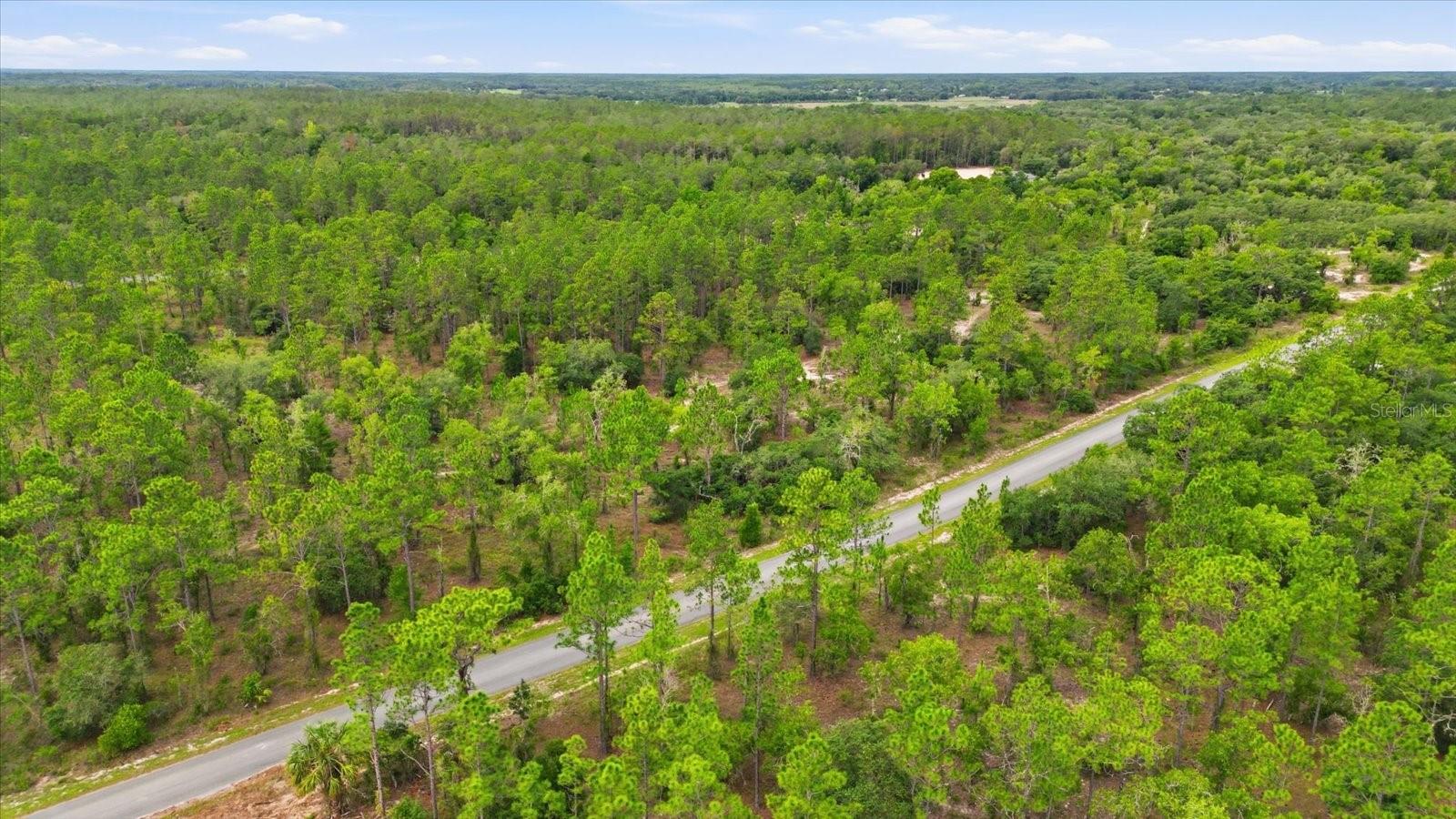 RAINBOW LAKES ESTATE - Land