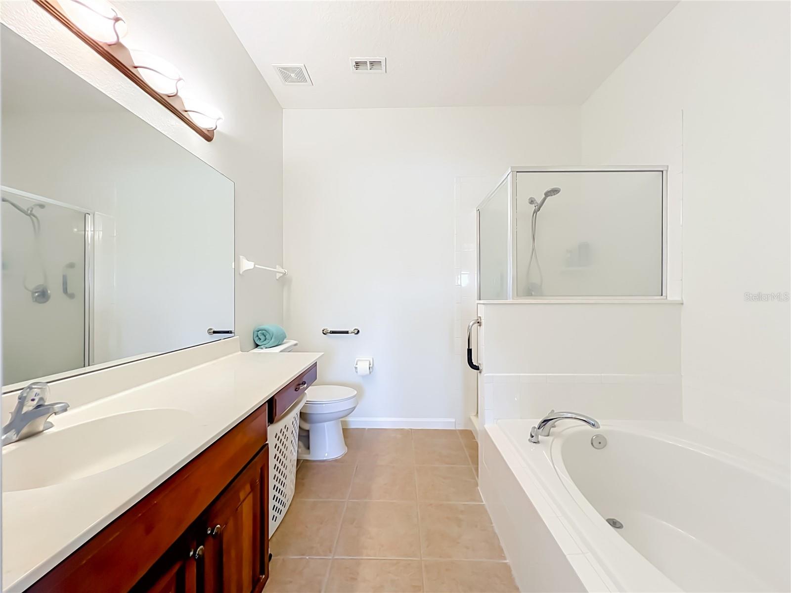 TIMBER POINTE PH 02 - Residential