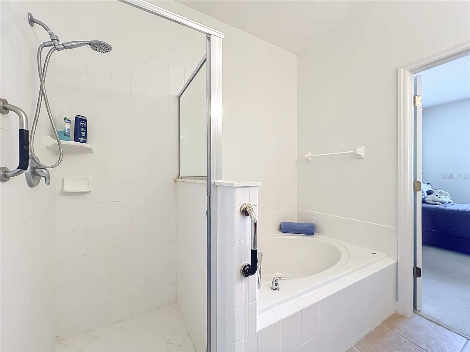 TIMBER POINTE PH 02 - Residential