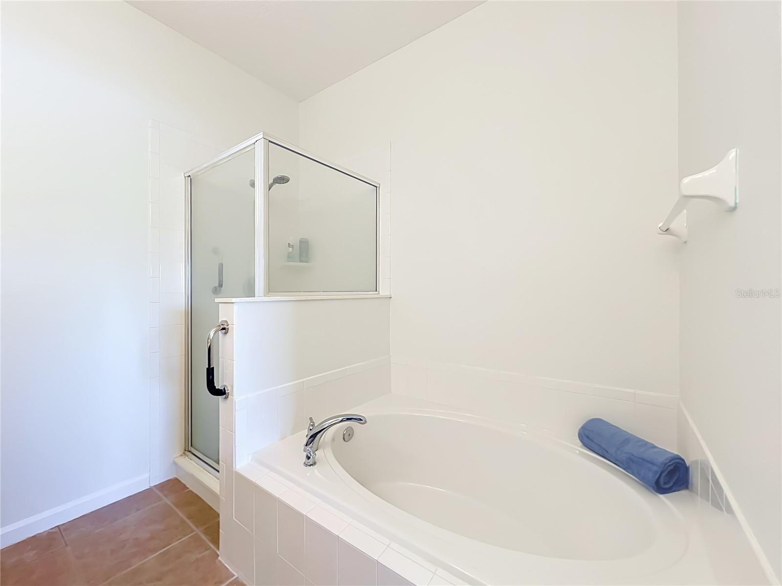 TIMBER POINTE PH 02 - Residential