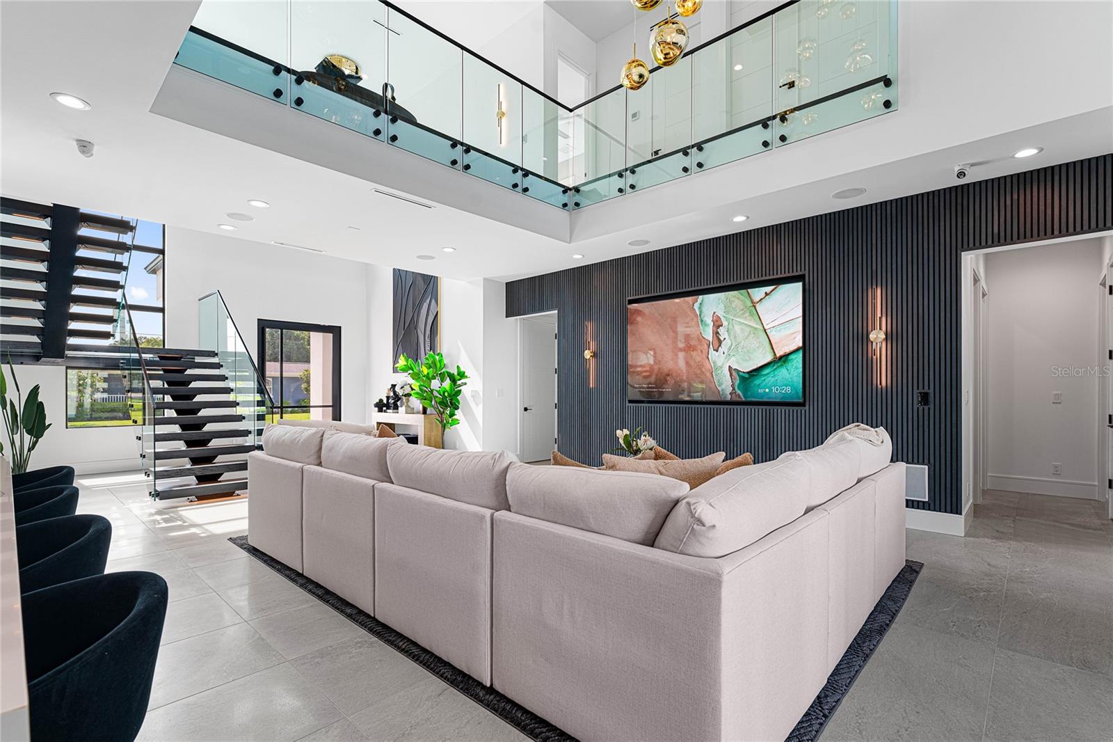 RIDGEWOOD PARK - Residential