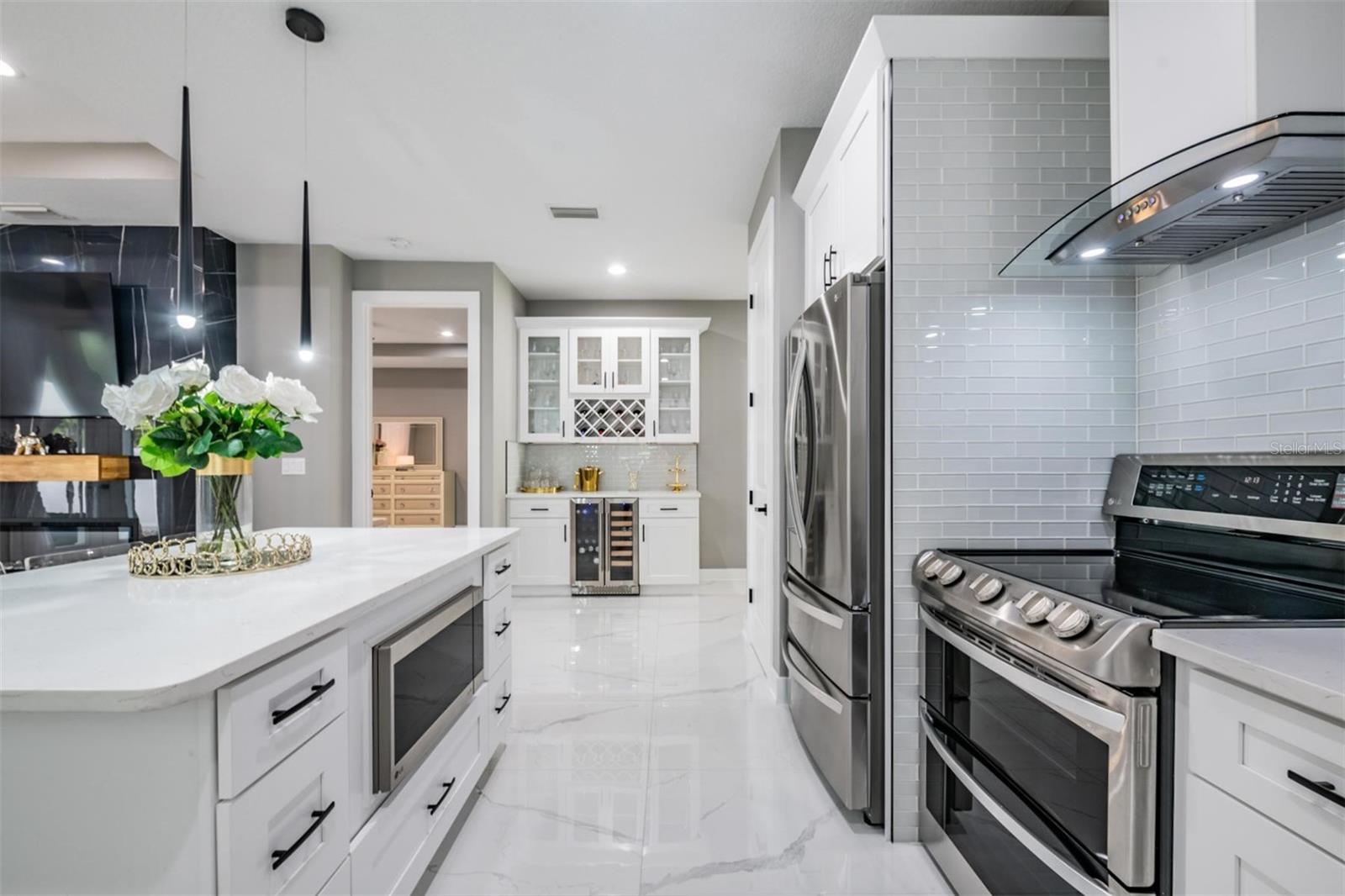 WILMA WEST - Residential