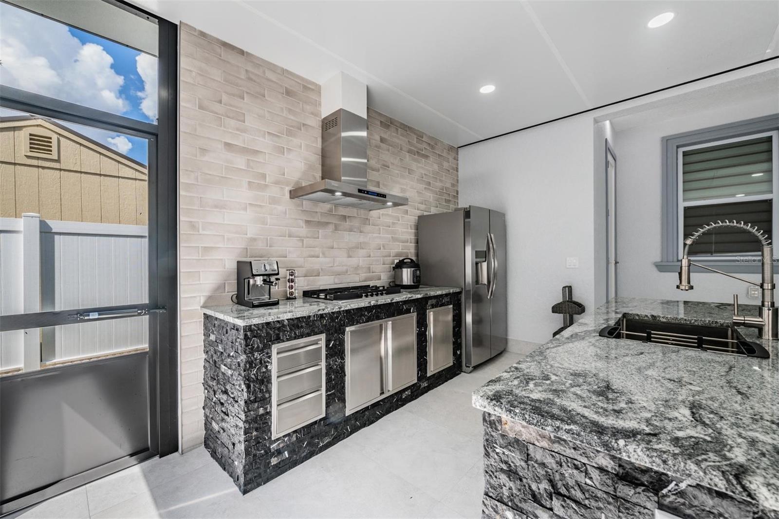 WILMA WEST - Residential