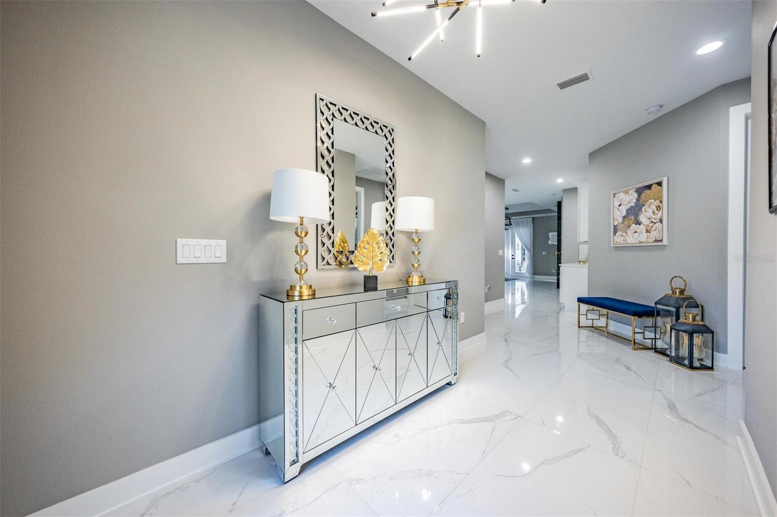 WILMA WEST - Residential