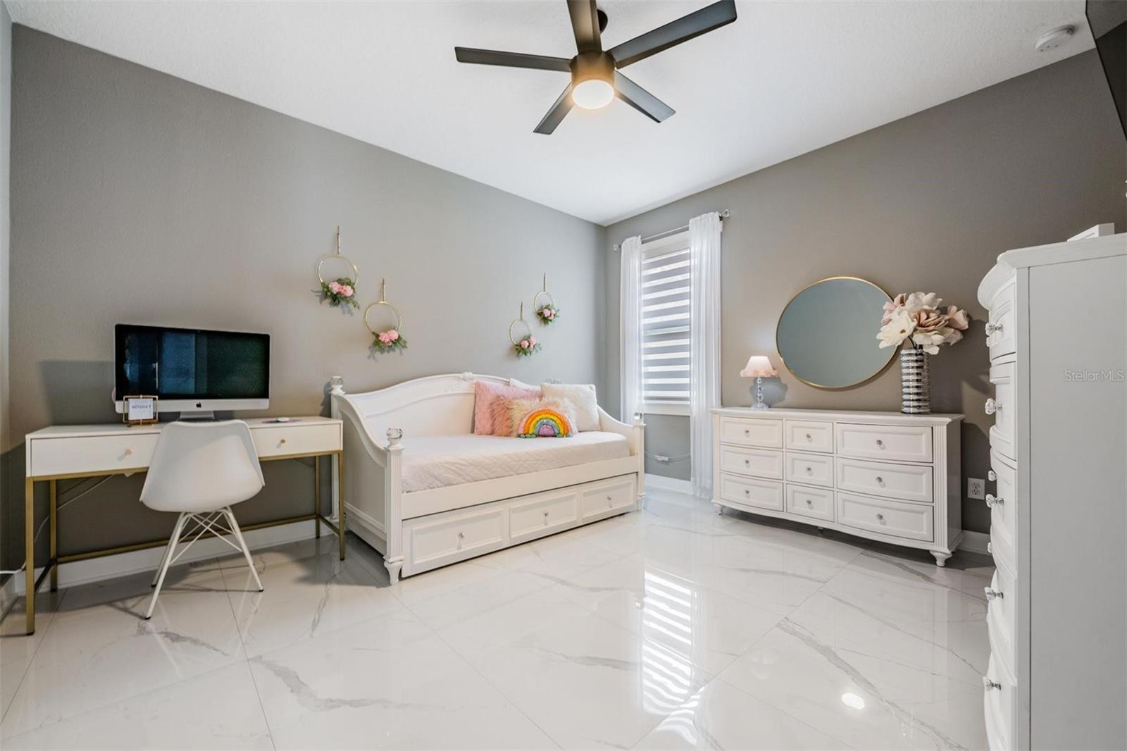 WILMA WEST - Residential
