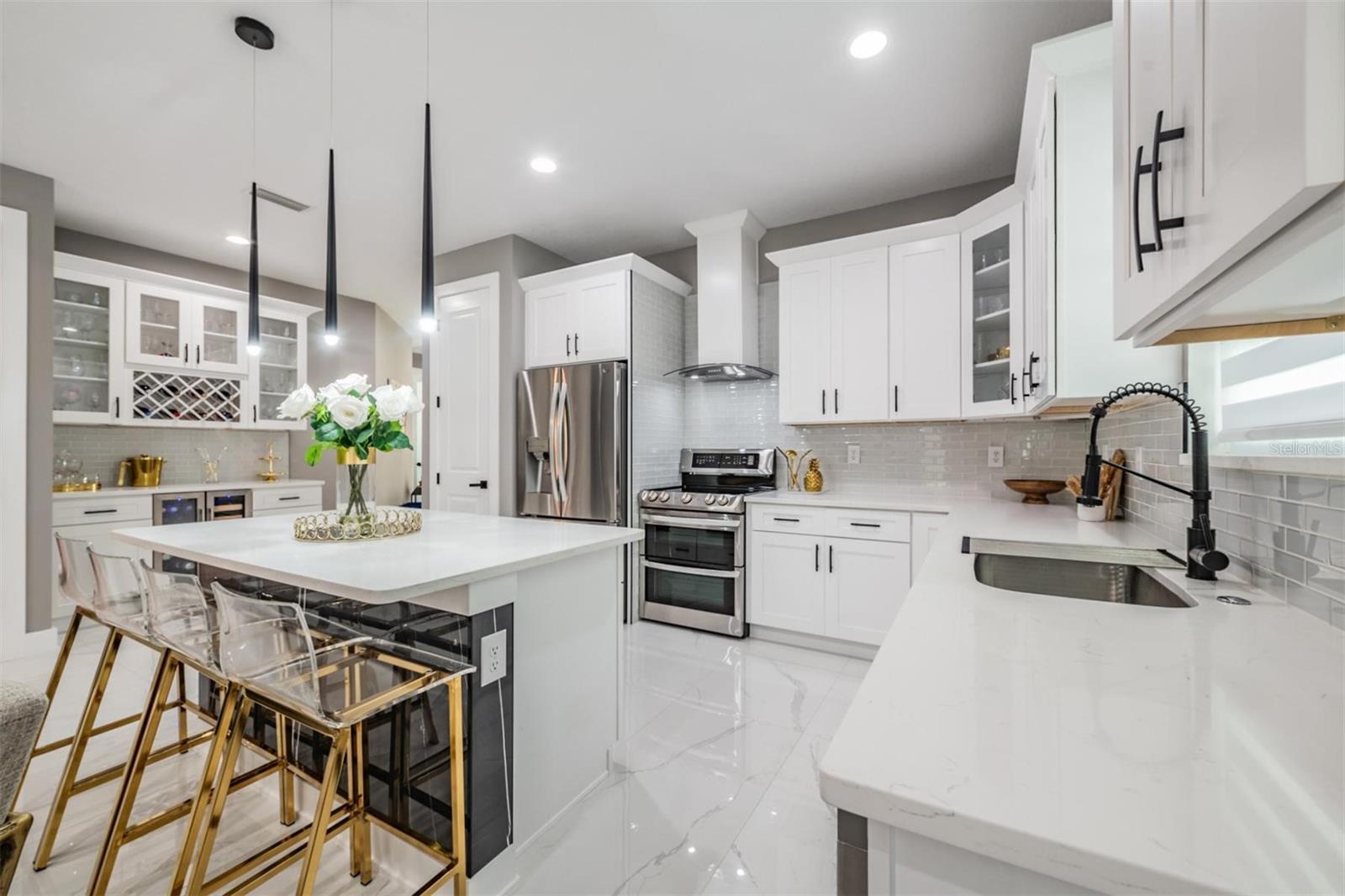 WILMA WEST - Residential