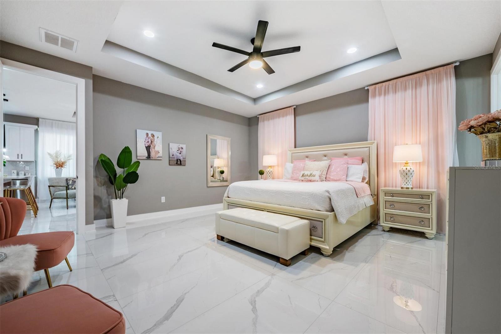 WILMA WEST - Residential