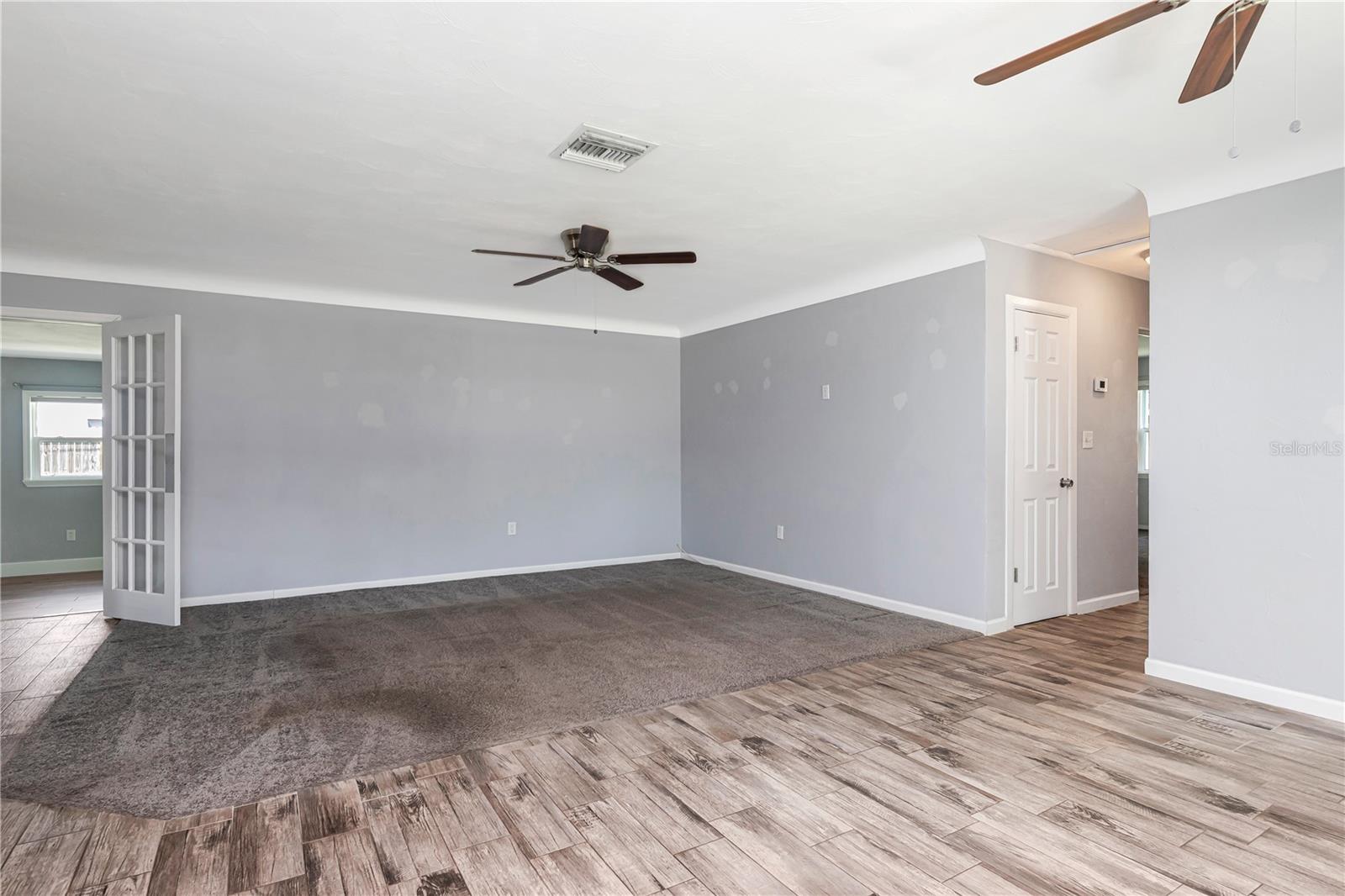 SHERYL MANOR - Residential