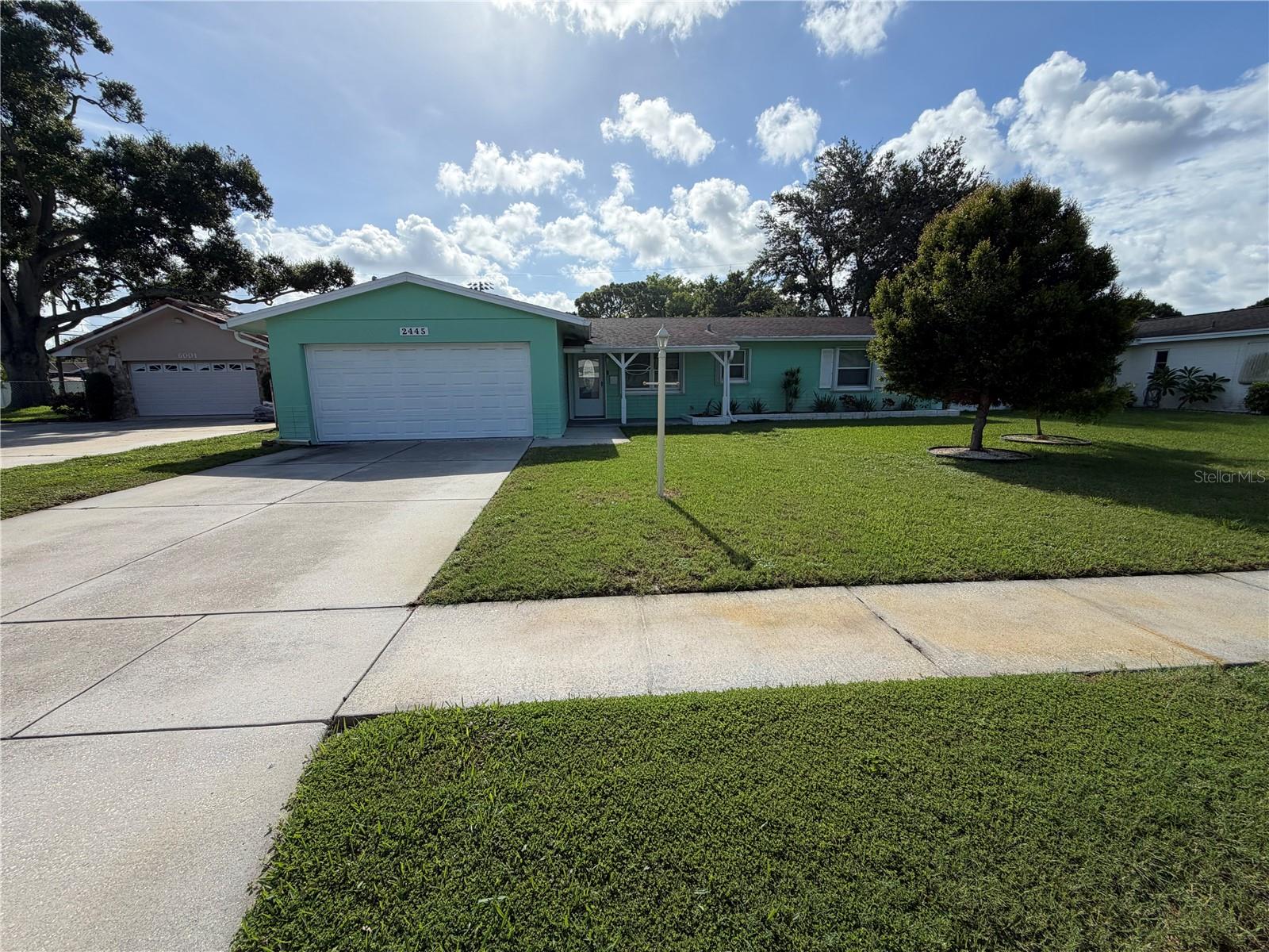 SHERYL MANOR - Residential