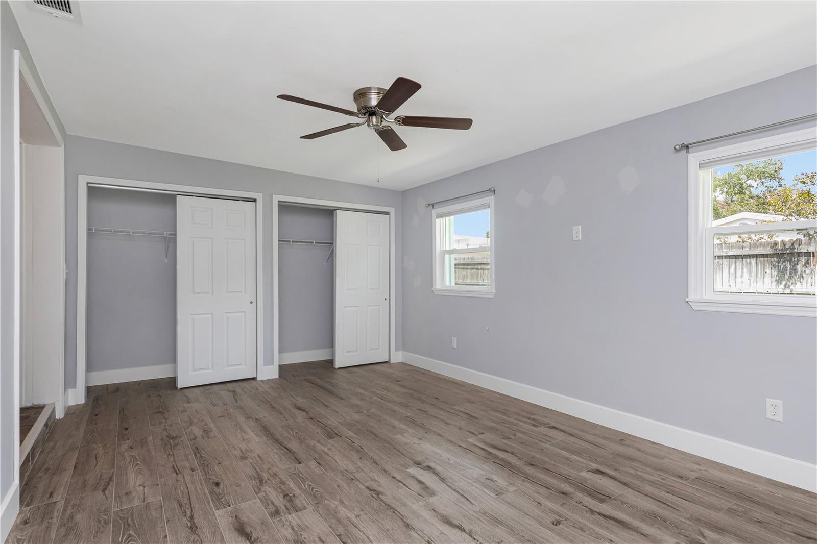 SHERYL MANOR - Residential