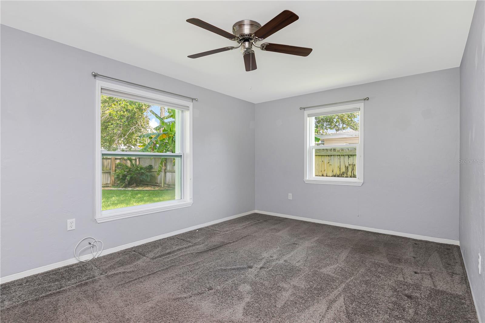 SHERYL MANOR - Residential