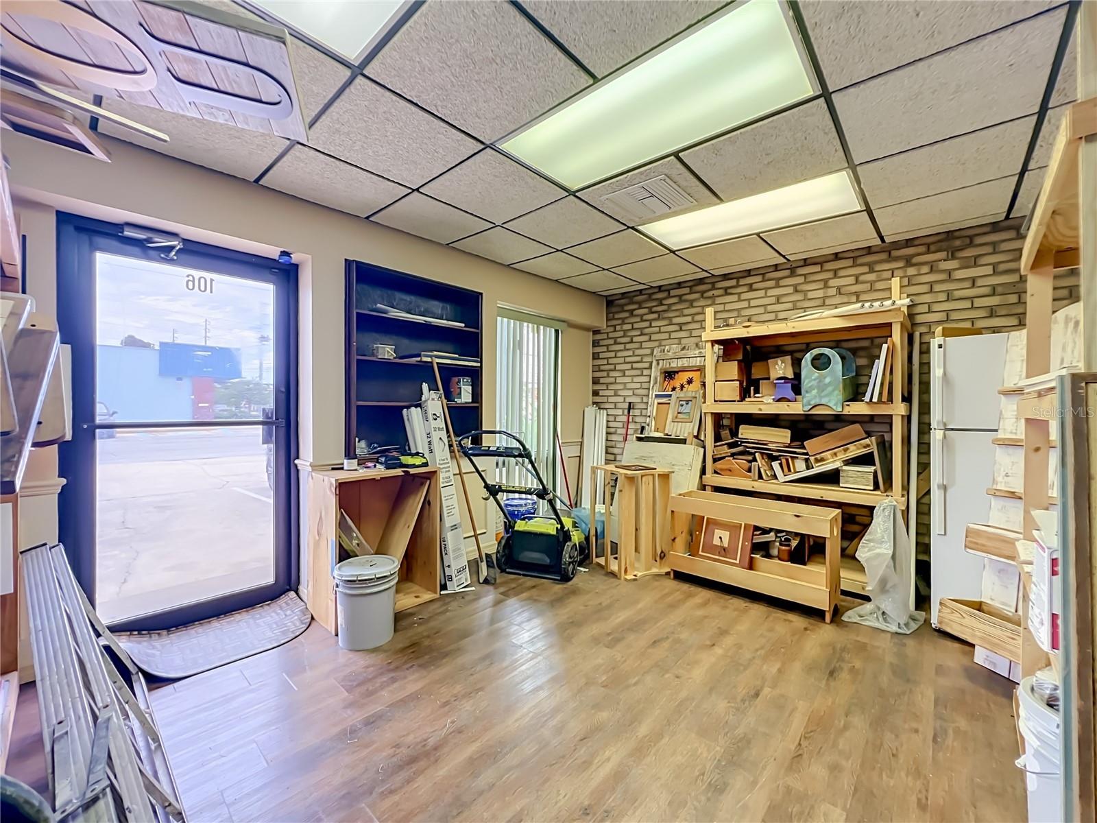 GLENROSE LEA - Commercial Sale