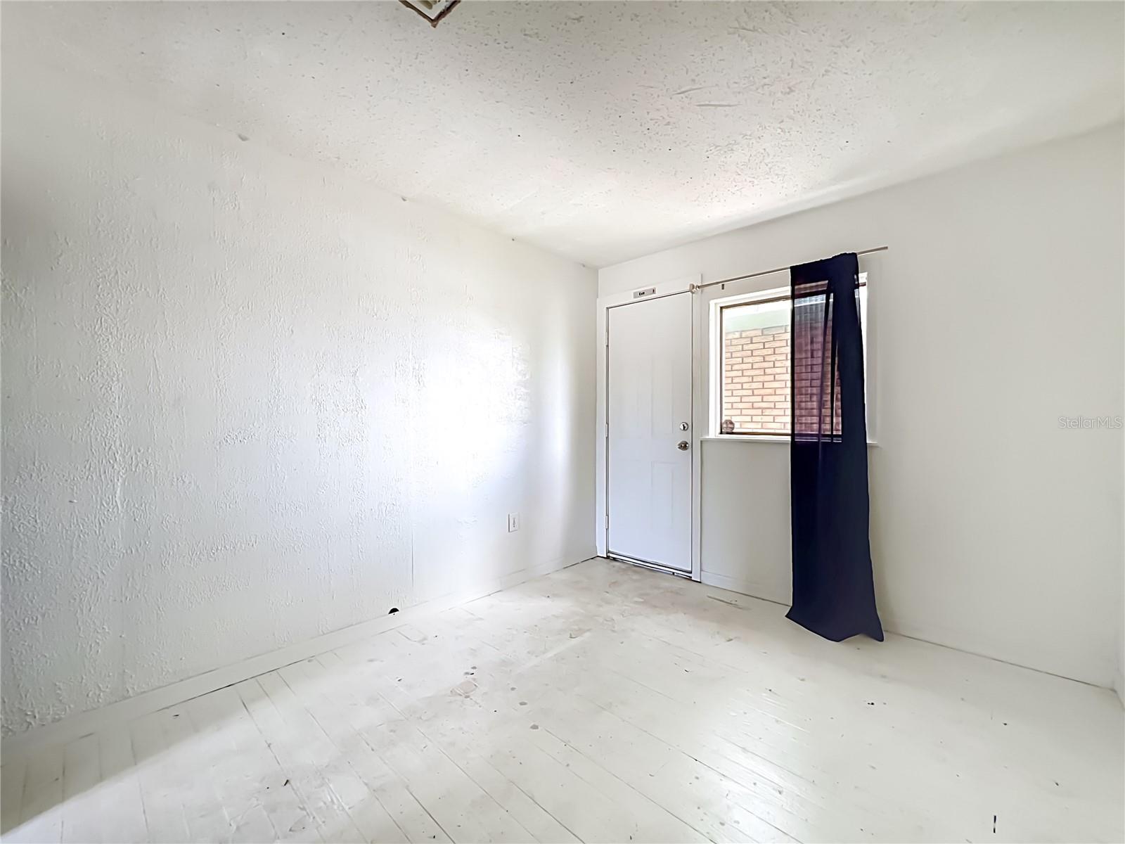 GLENROSE LEA - Commercial Sale