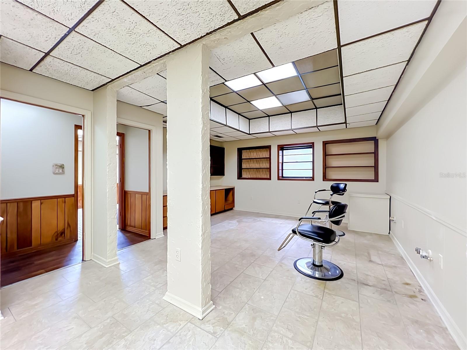 GLENROSE LEA - Commercial Sale